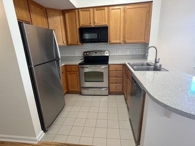 4595 Girvan Dr. Property Photo 5