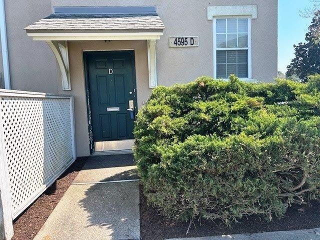 4595 Girvan Dr. Property Photo 16