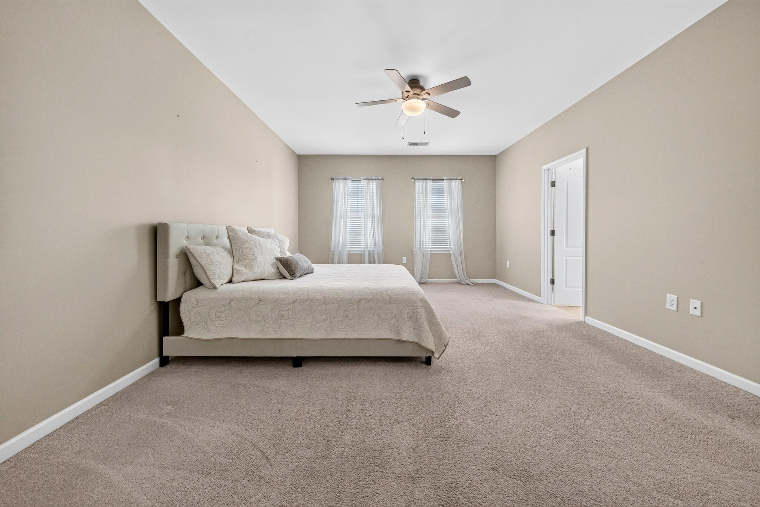 720 Pickering Dr. Property Photo 14