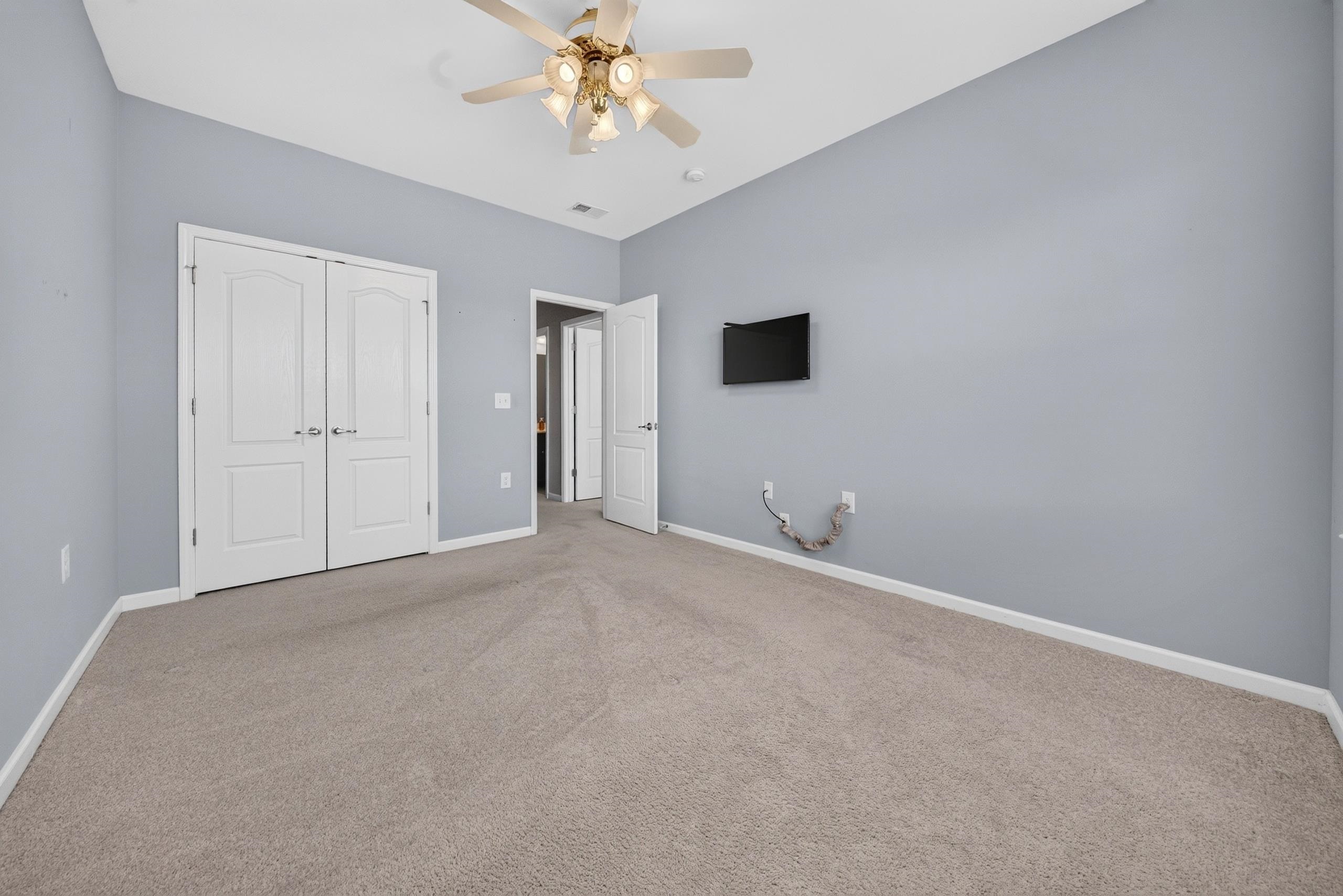 720 Pickering Dr. Property Photo 20