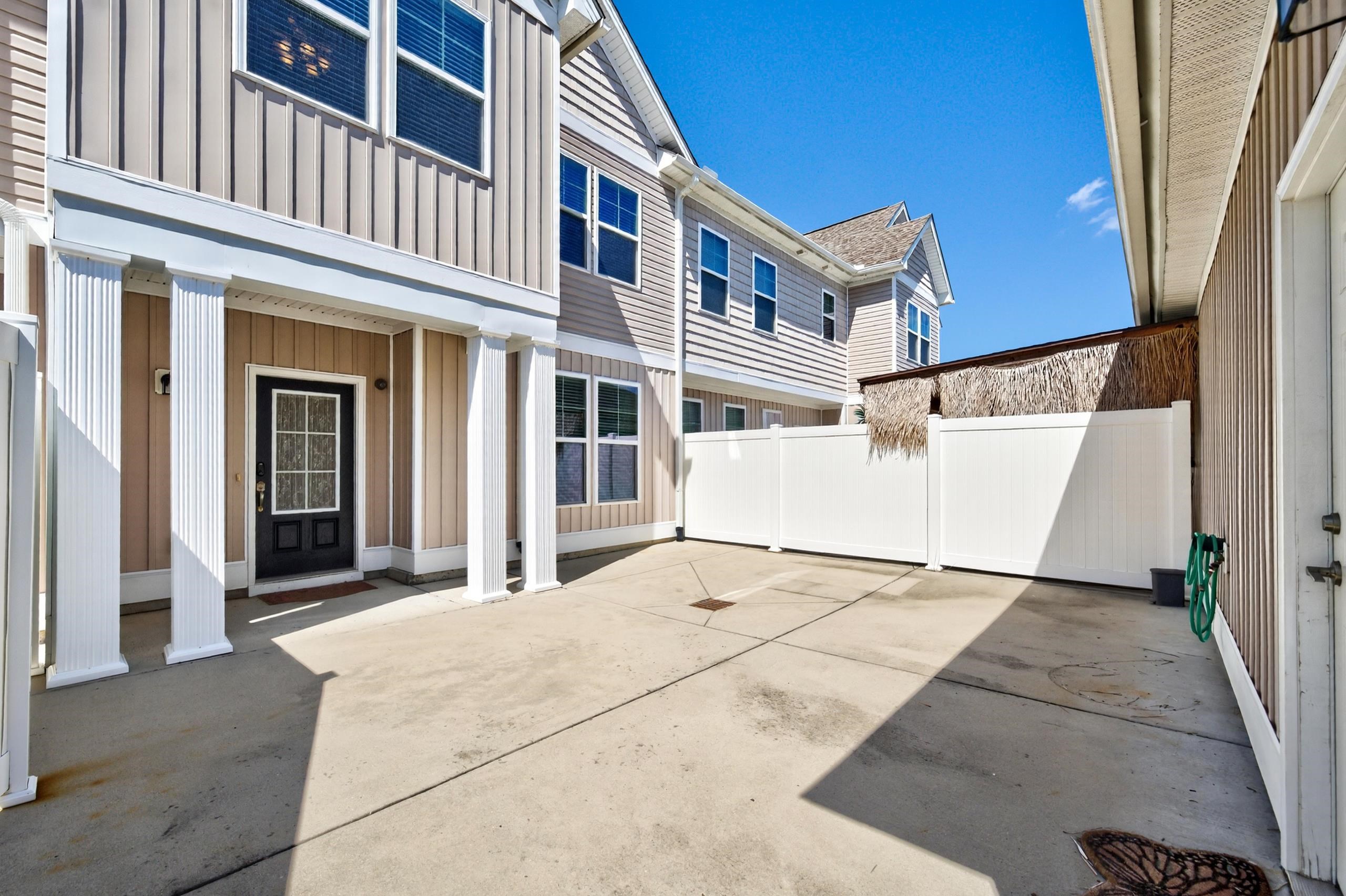 720 Pickering Dr. Property Photo 32