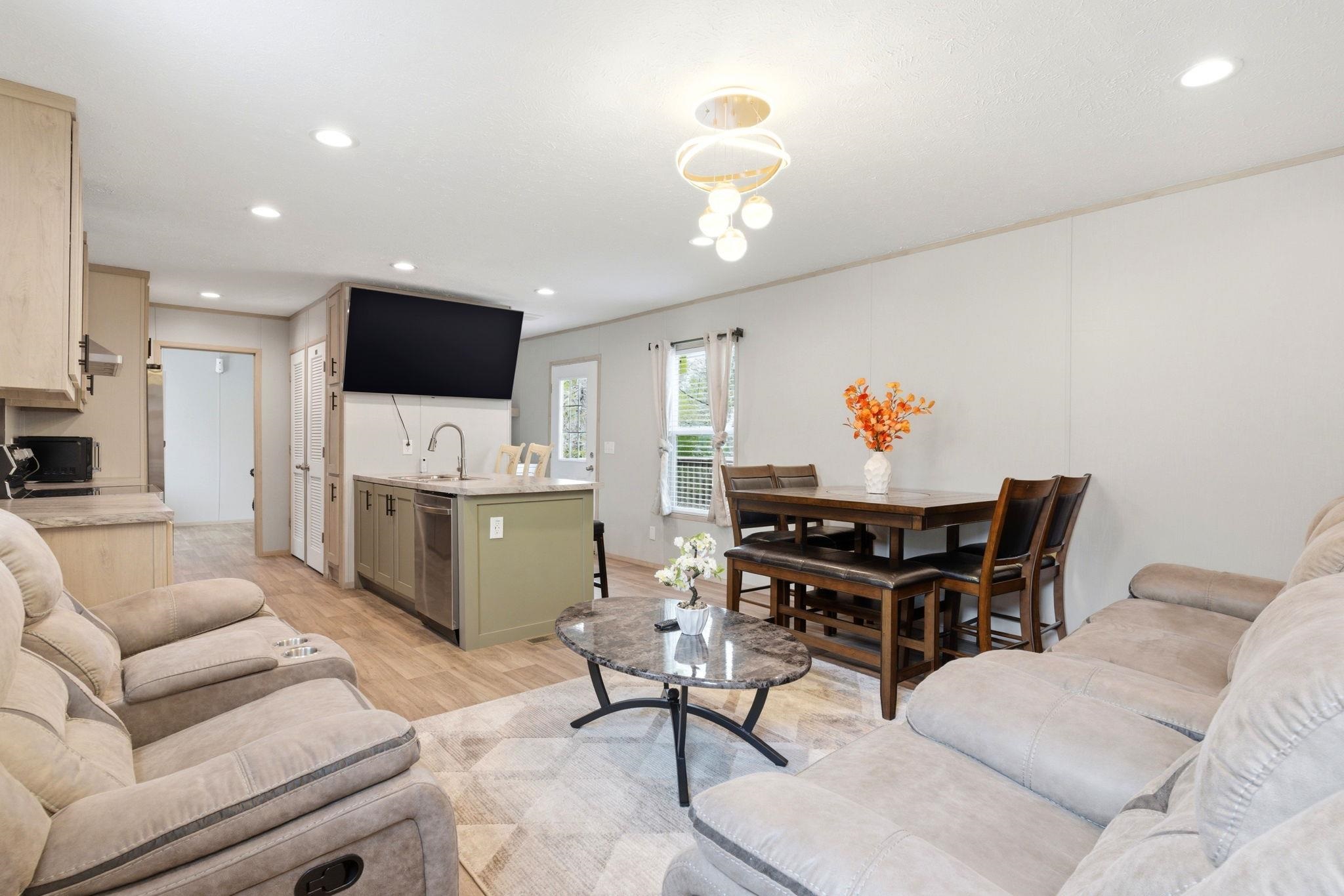 1500 Highway 15 Property Photo 19