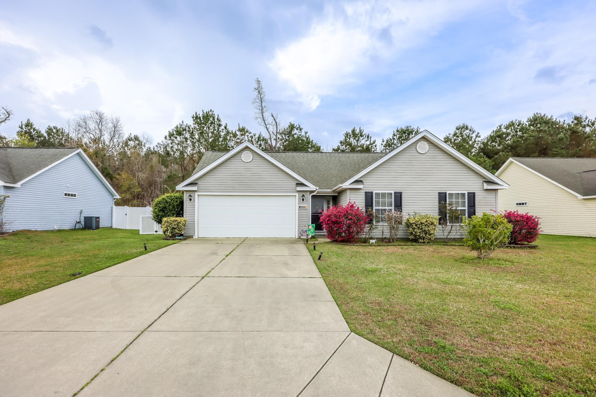 525 Carolina Woods Dr. Property Photo 1