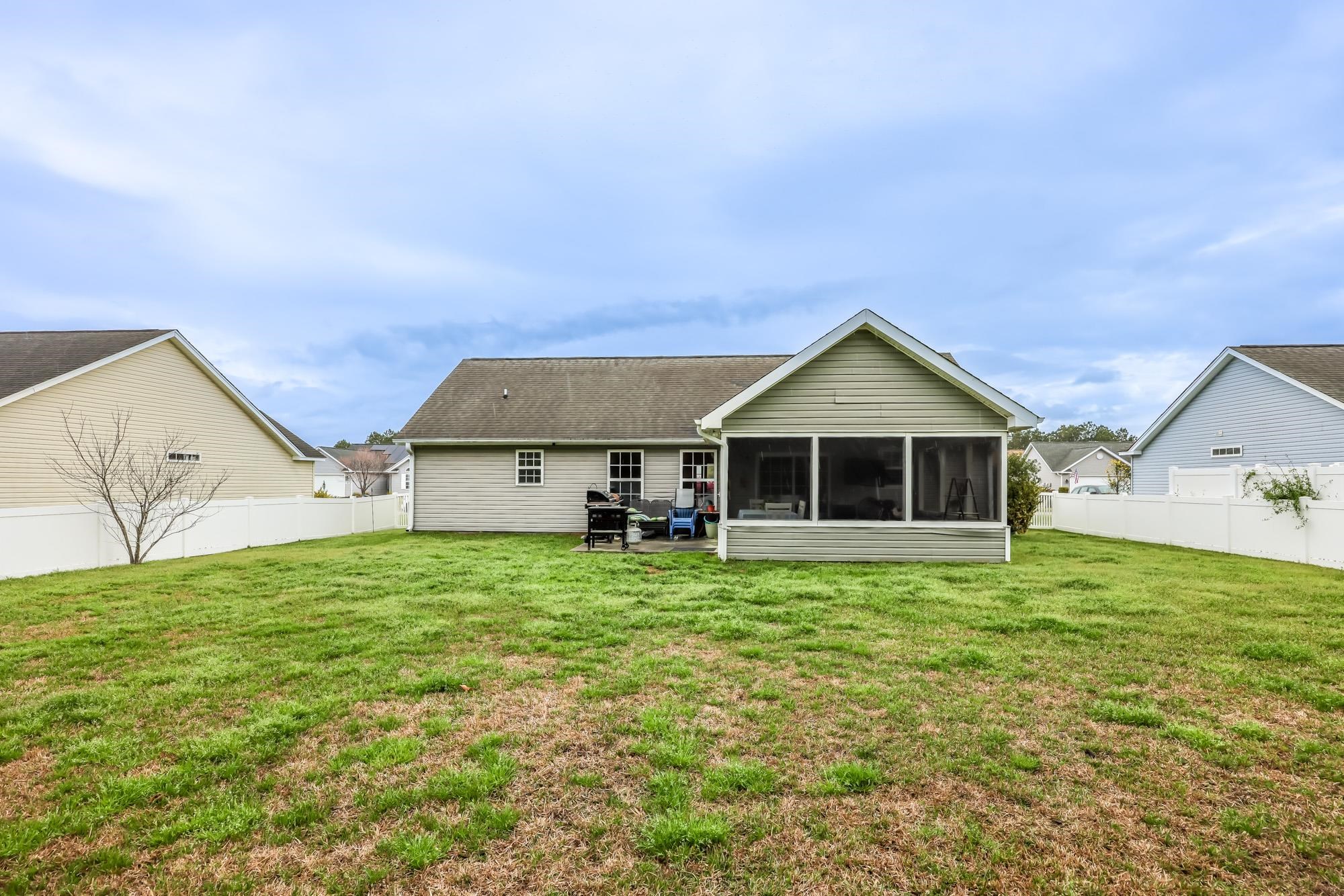 525 Carolina Woods Dr. Property Photo 23