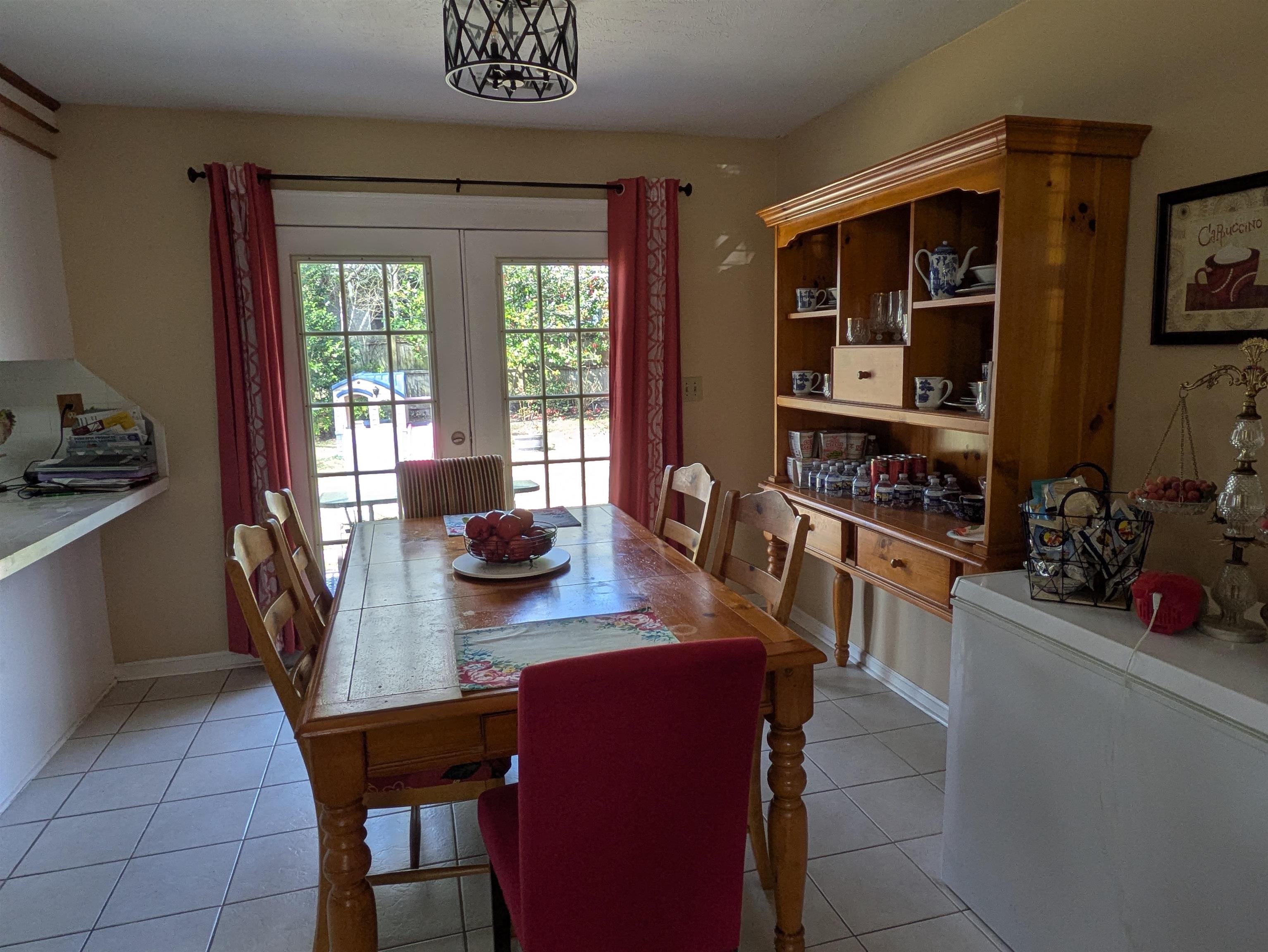 2404 Causey Dr. Property Photo 7