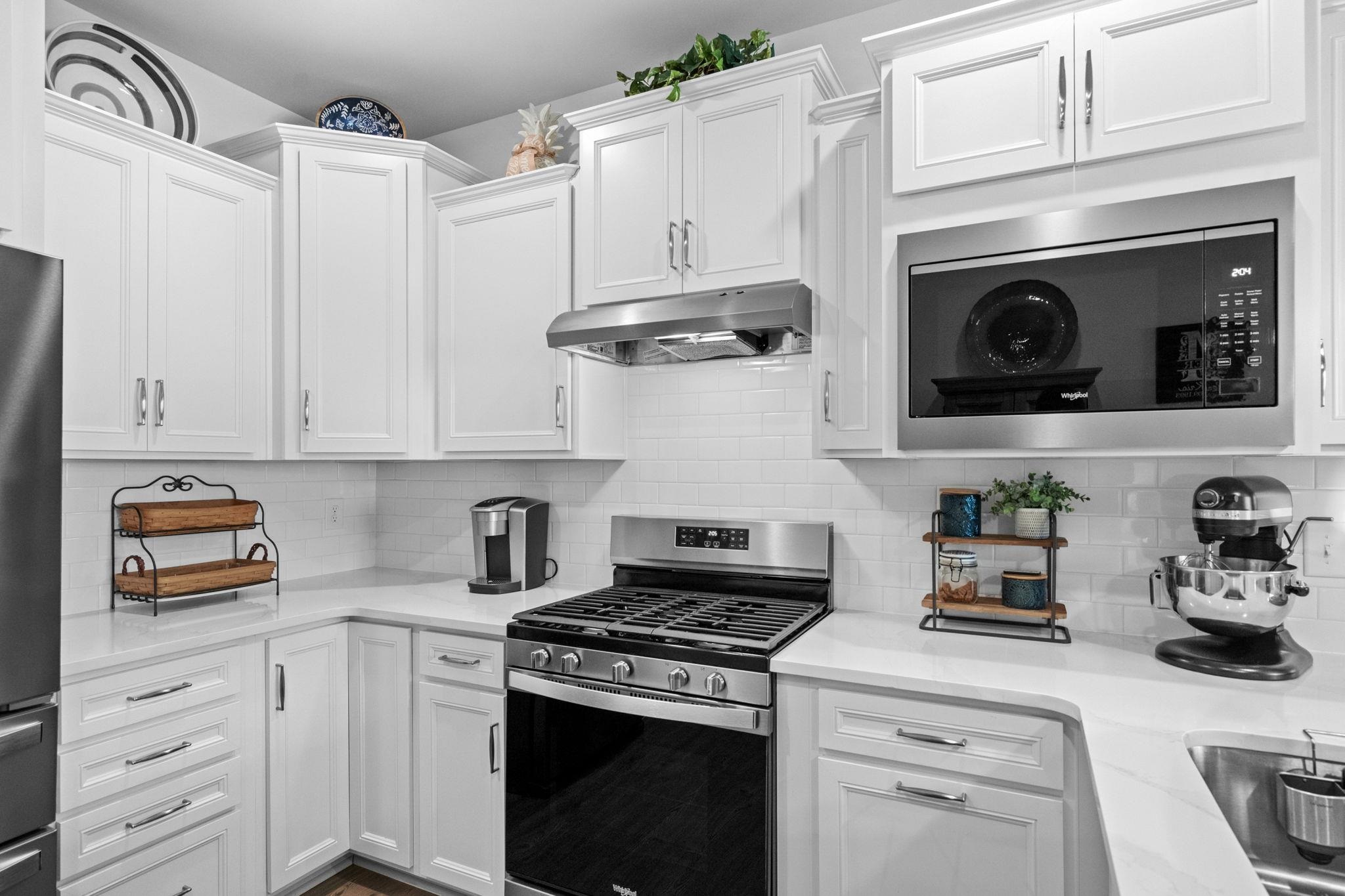 6598 Torino Lane Property Photo 16