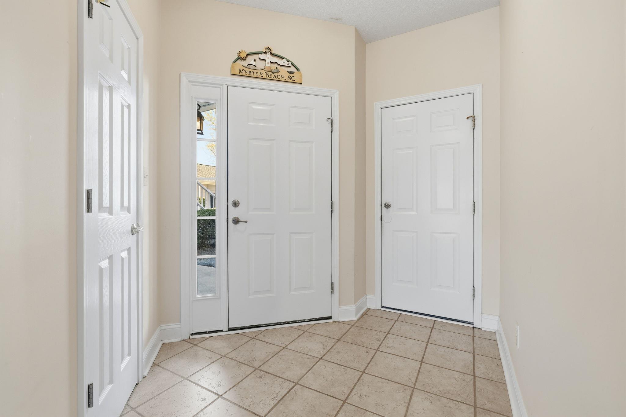 5049 Glenbrook Dr. Property Photo 4