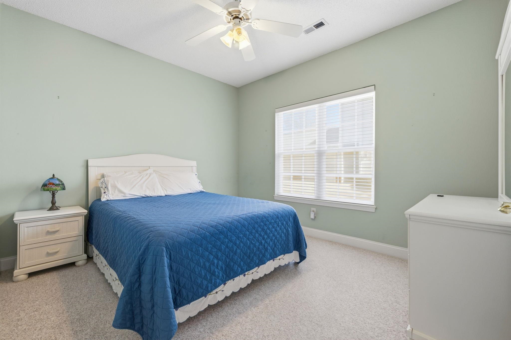 5049 Glenbrook Dr. Property Photo 24