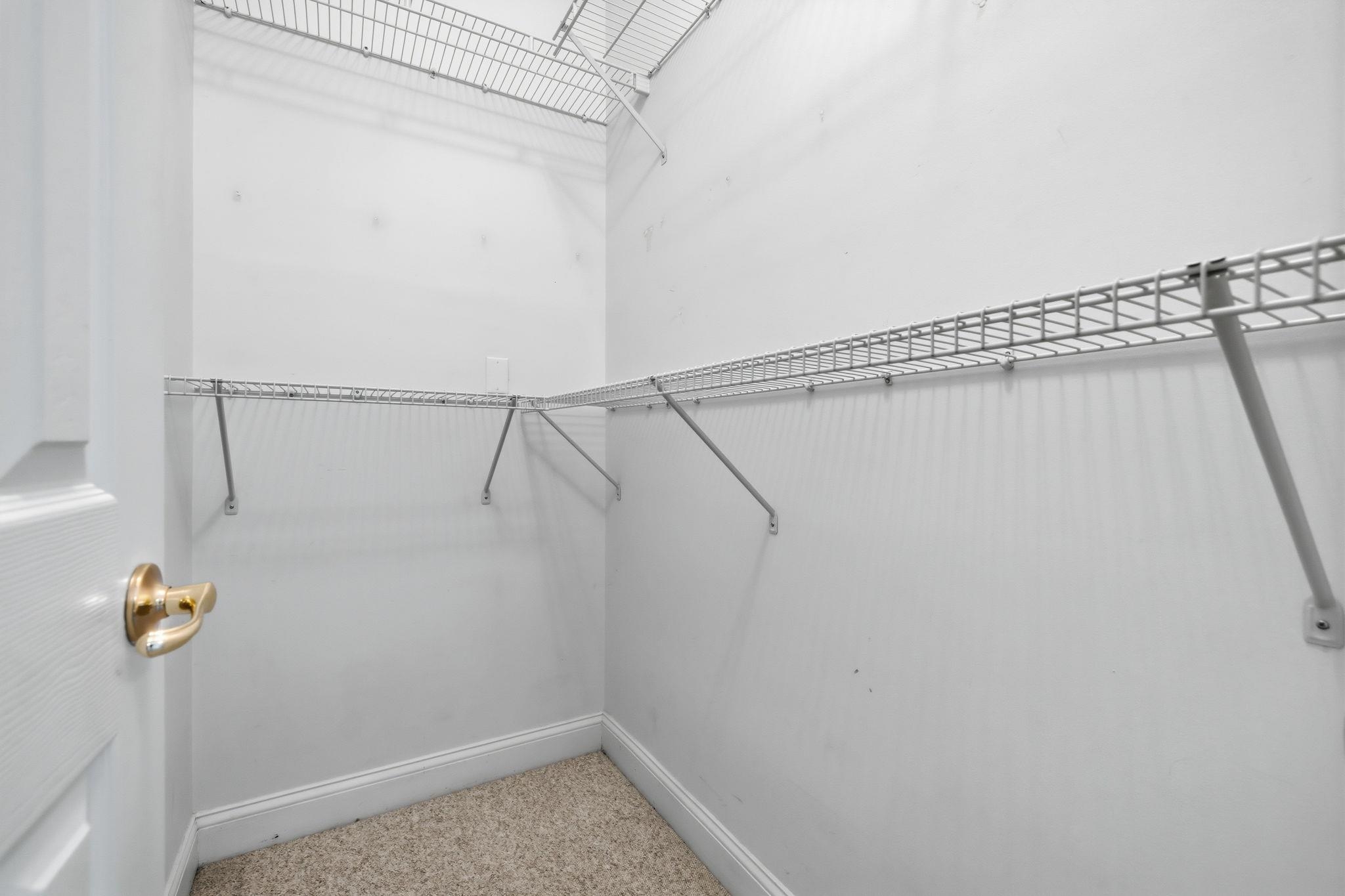 5049 Glenbrook Dr. Property Photo 25