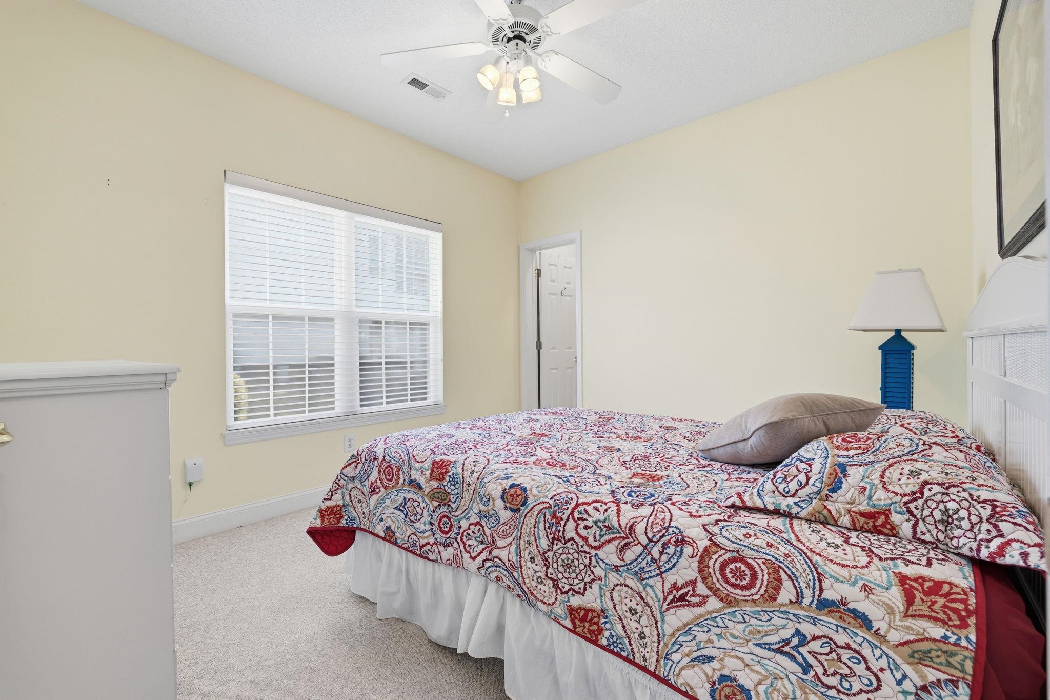 5049 Glenbrook Dr. Property Photo 27