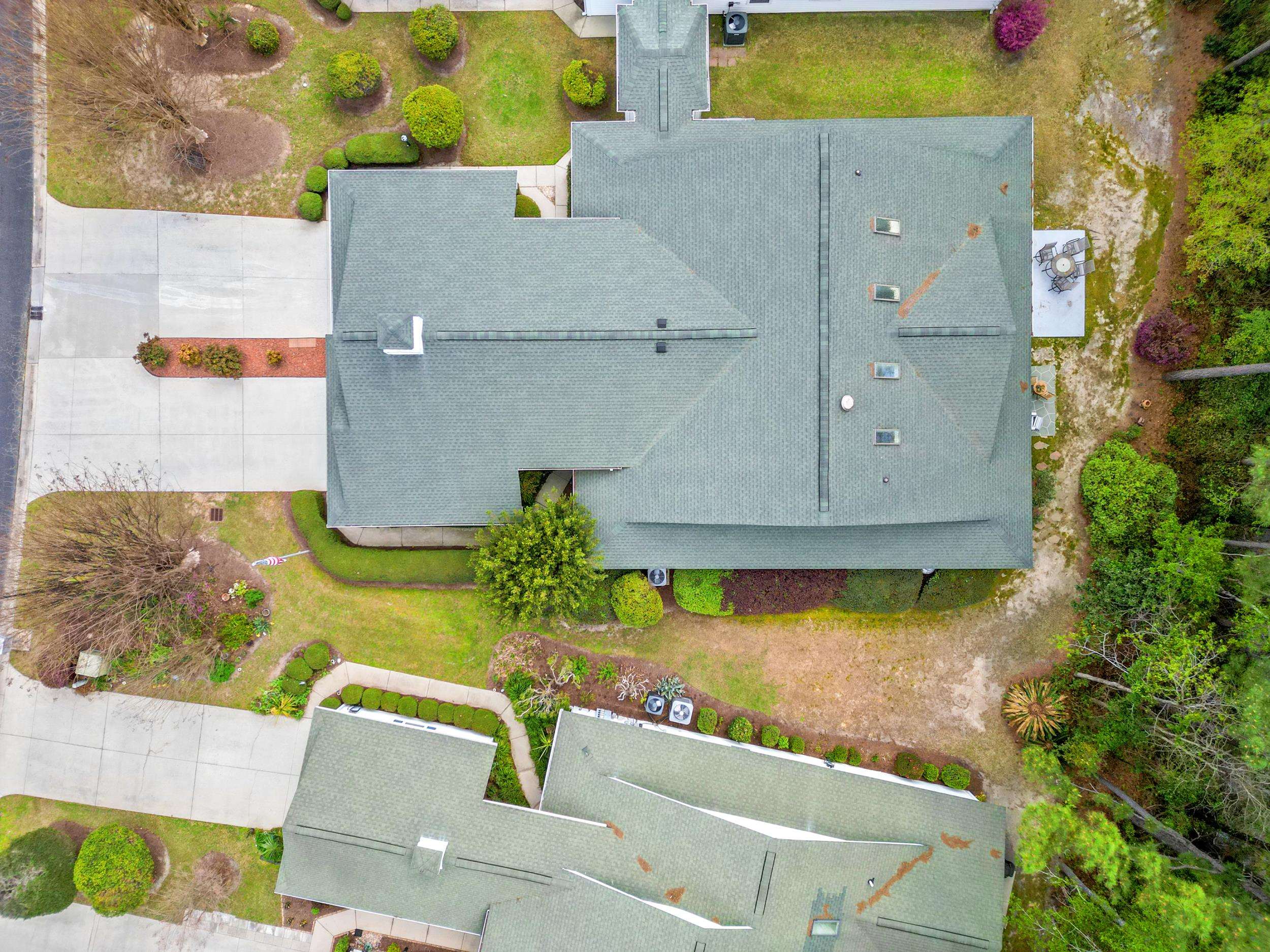 4550 Eastport Blvd. Property Photo 39