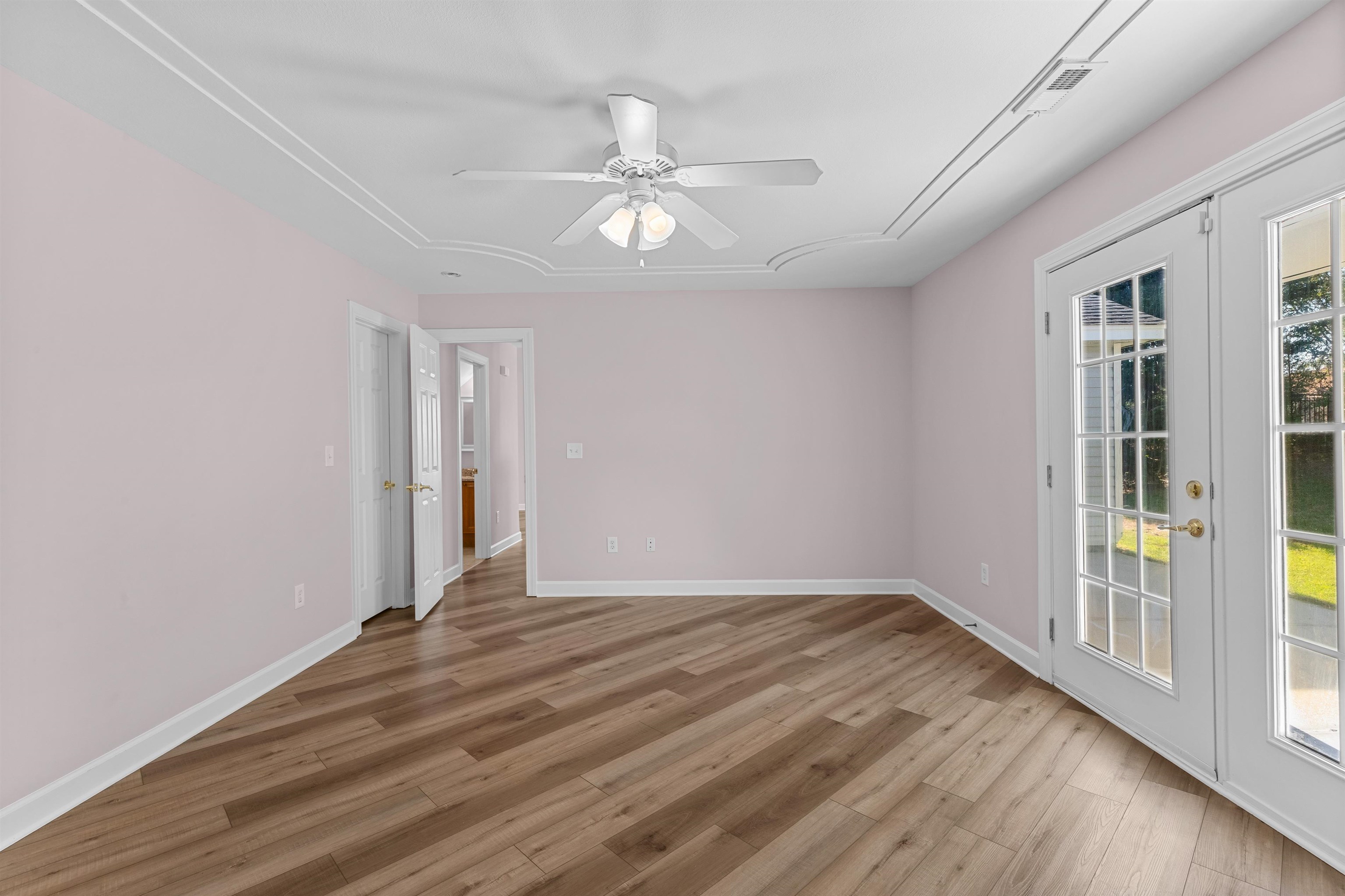 104 Molinia Dr. Property Photo 29