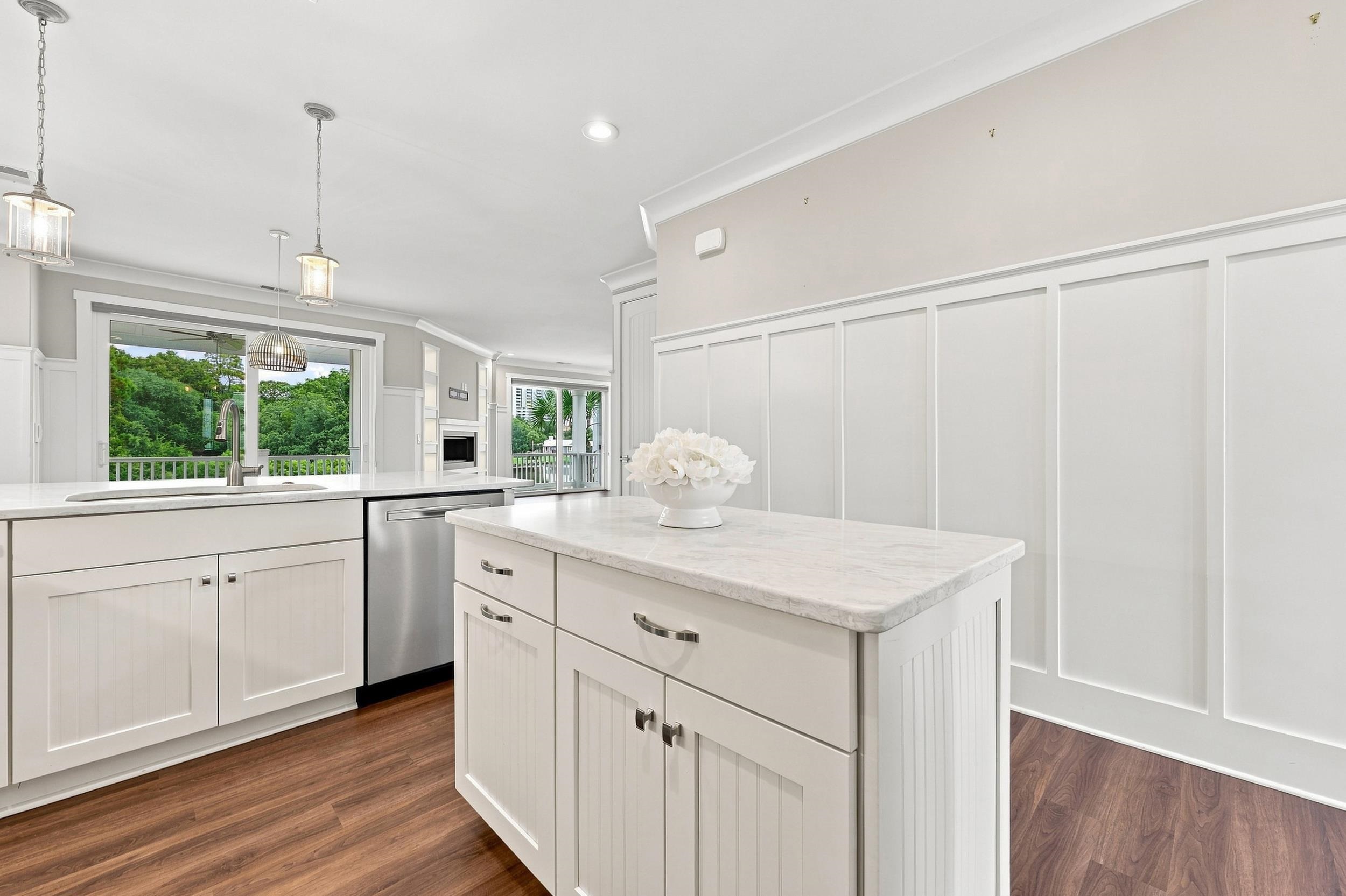 5367 Ocean Village Dr. Property Photo 10