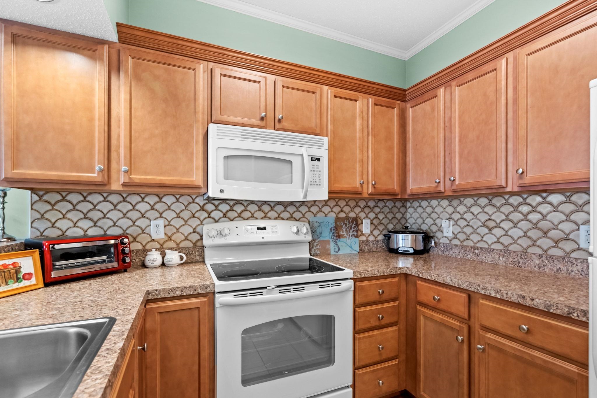 150 Scotch Broom Dr. Property Photo 17