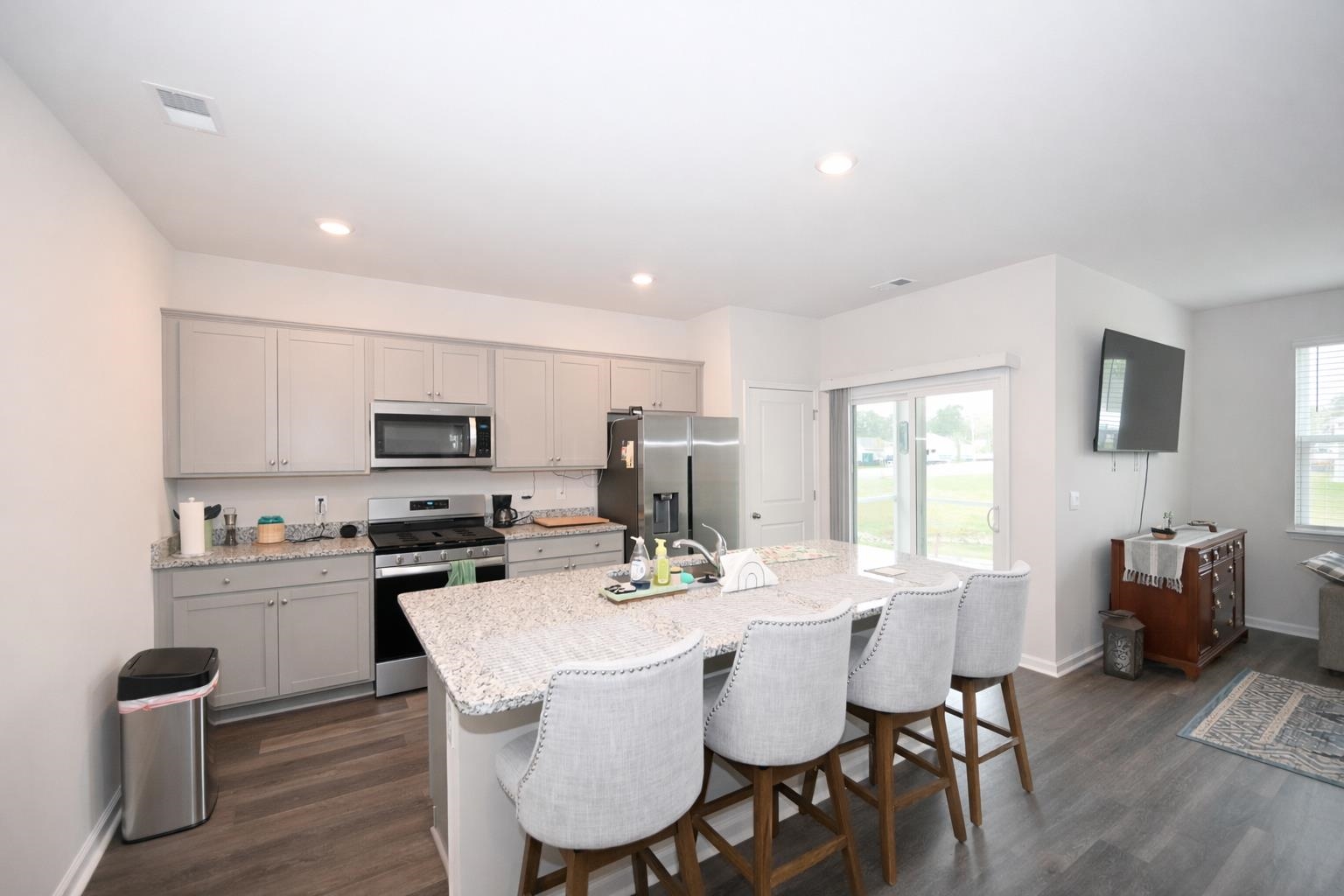 174 Honey Jar Way Property Photo 3