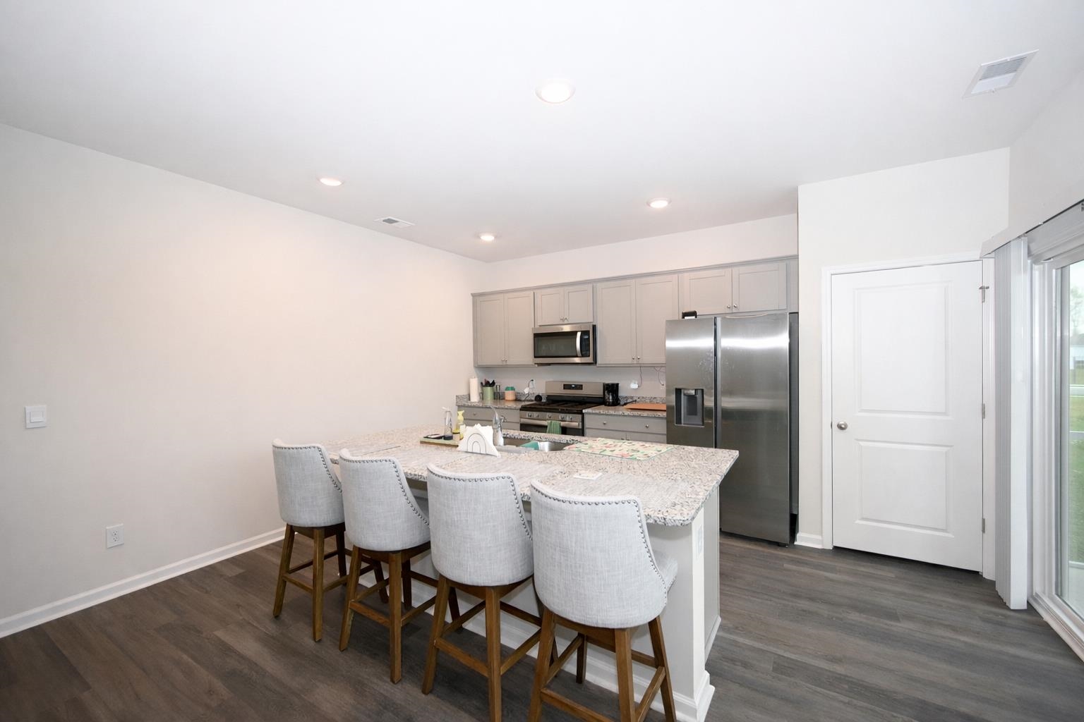 174 Honey Jar Way Property Photo 6