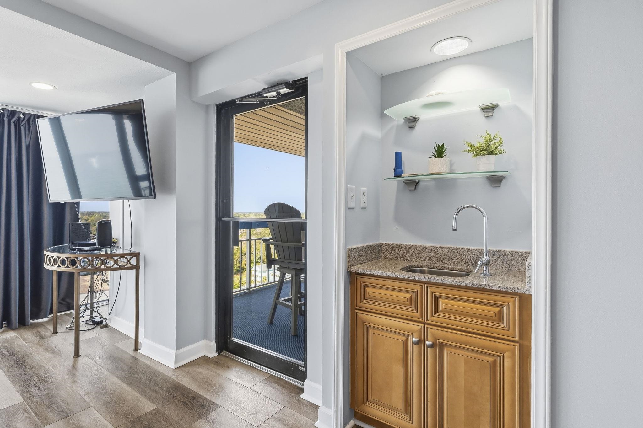 5511 N Ocean Blvd. Property Photo 5