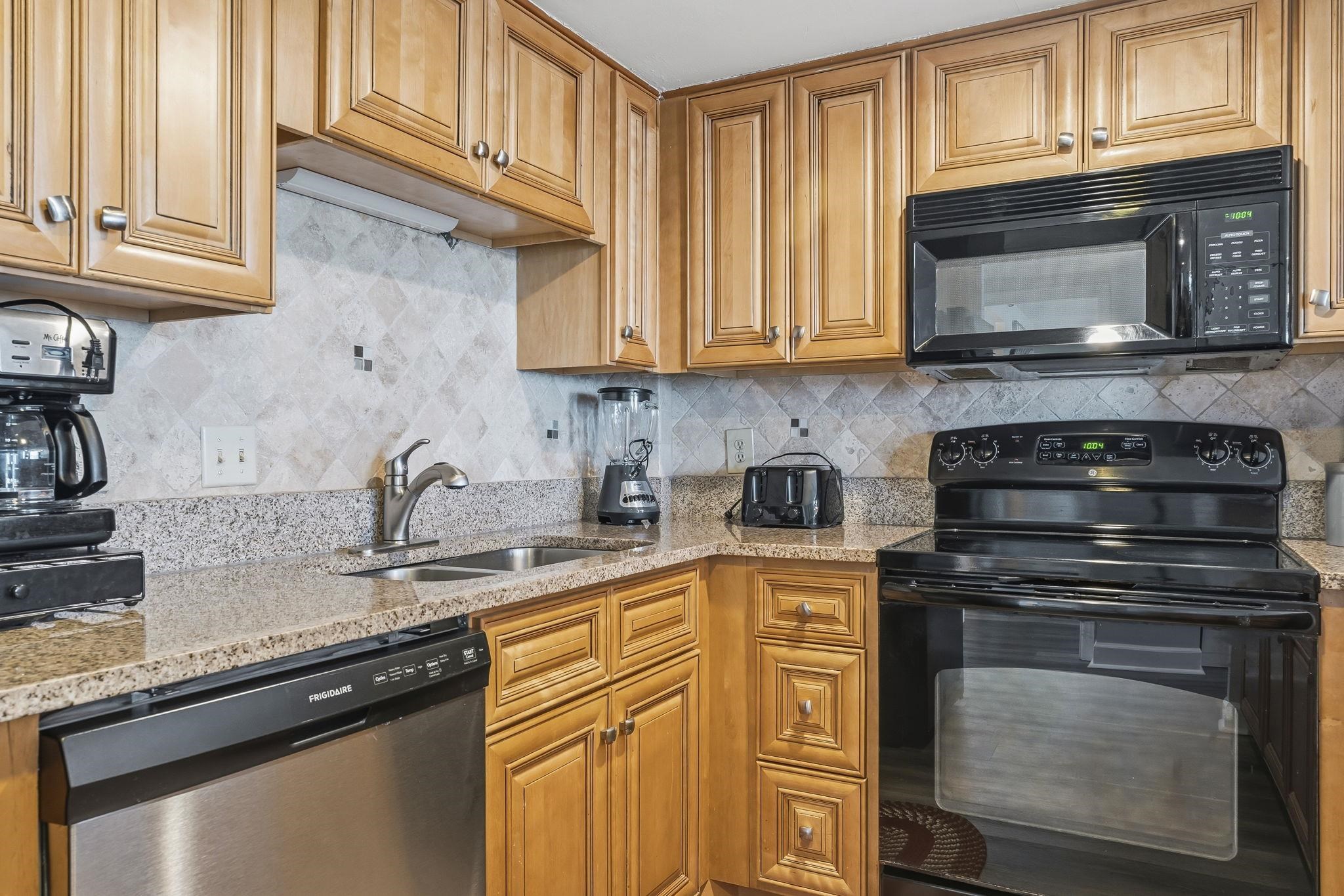 5511 N Ocean Blvd. Property Photo 13