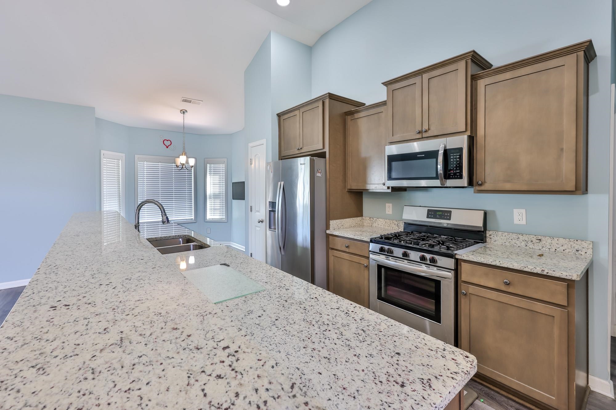 2804 Grassland Ln. Property Photo 7