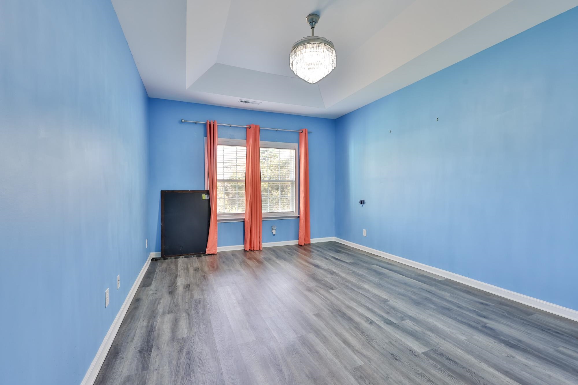 2804 Grassland Ln. Property Photo 11