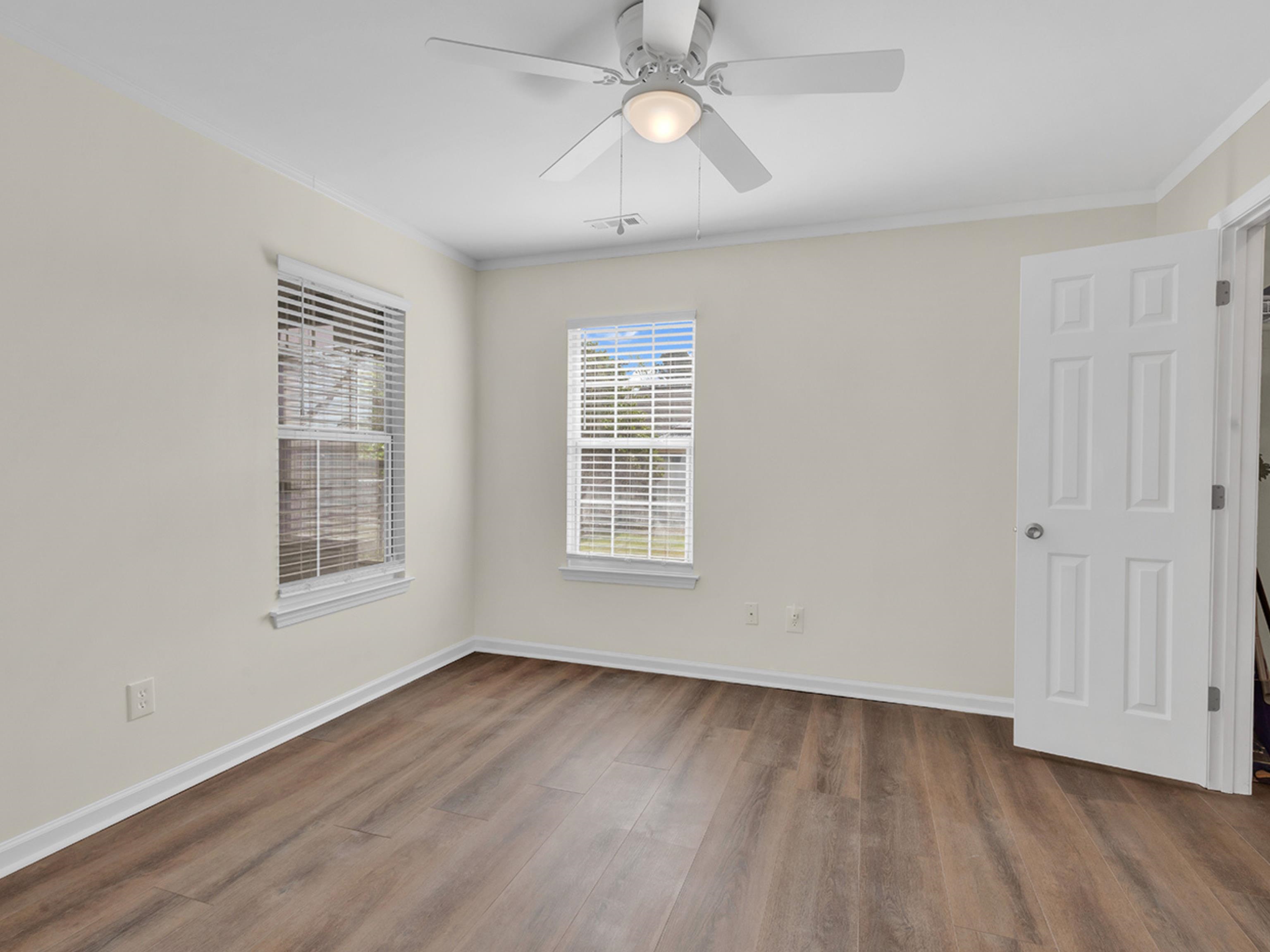 544 Mallard Ln. Property Photo 14