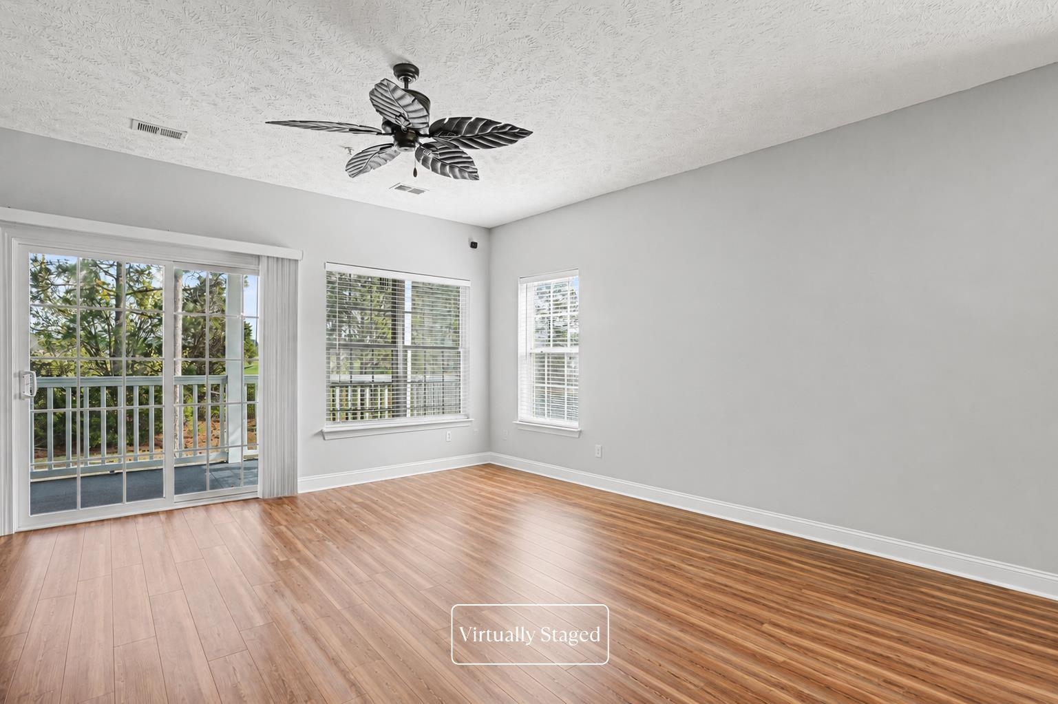 6000 Windsor Green Way Property Photo 5