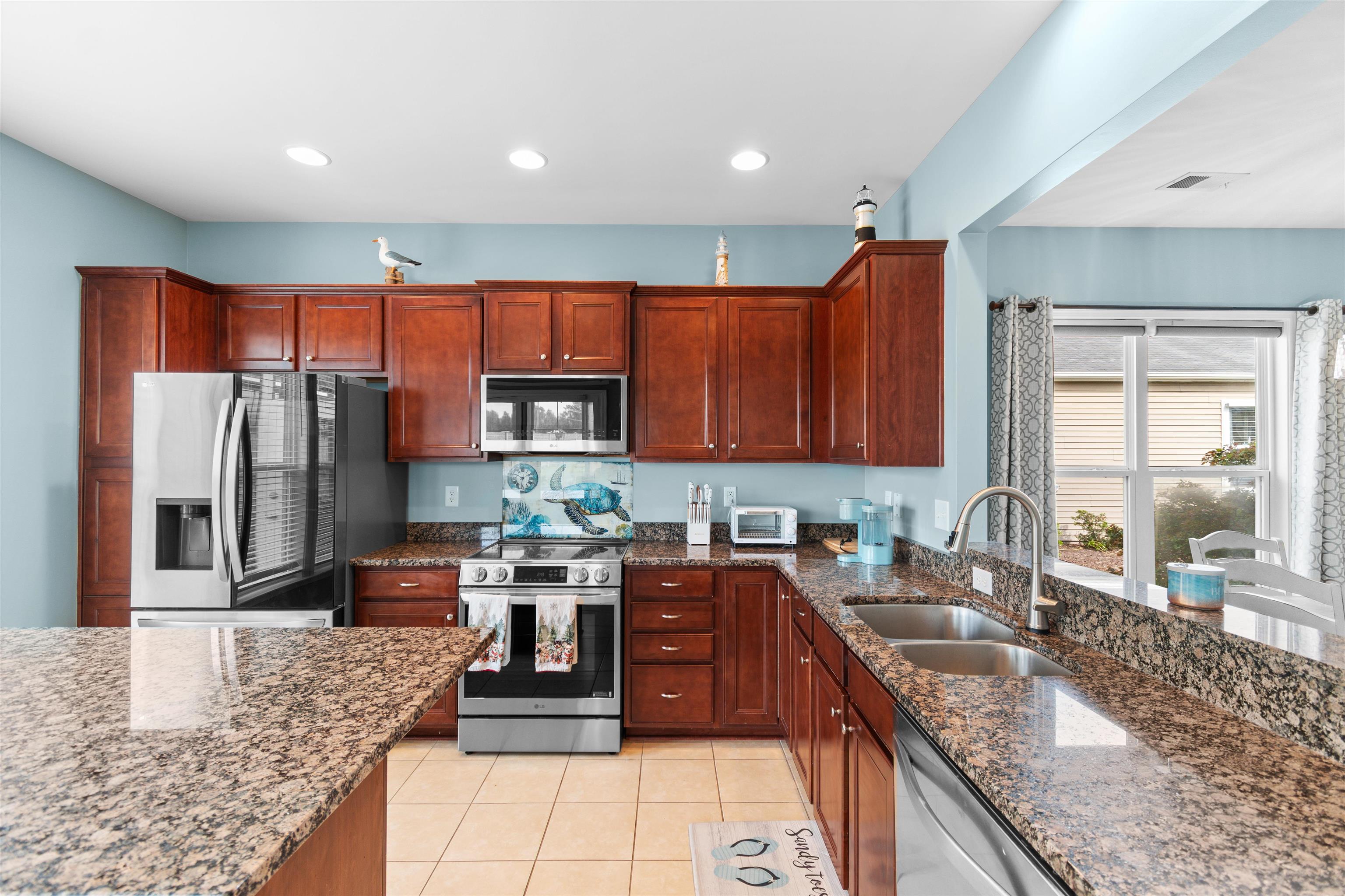 5100 Weatherwood Dr. Property Photo 10