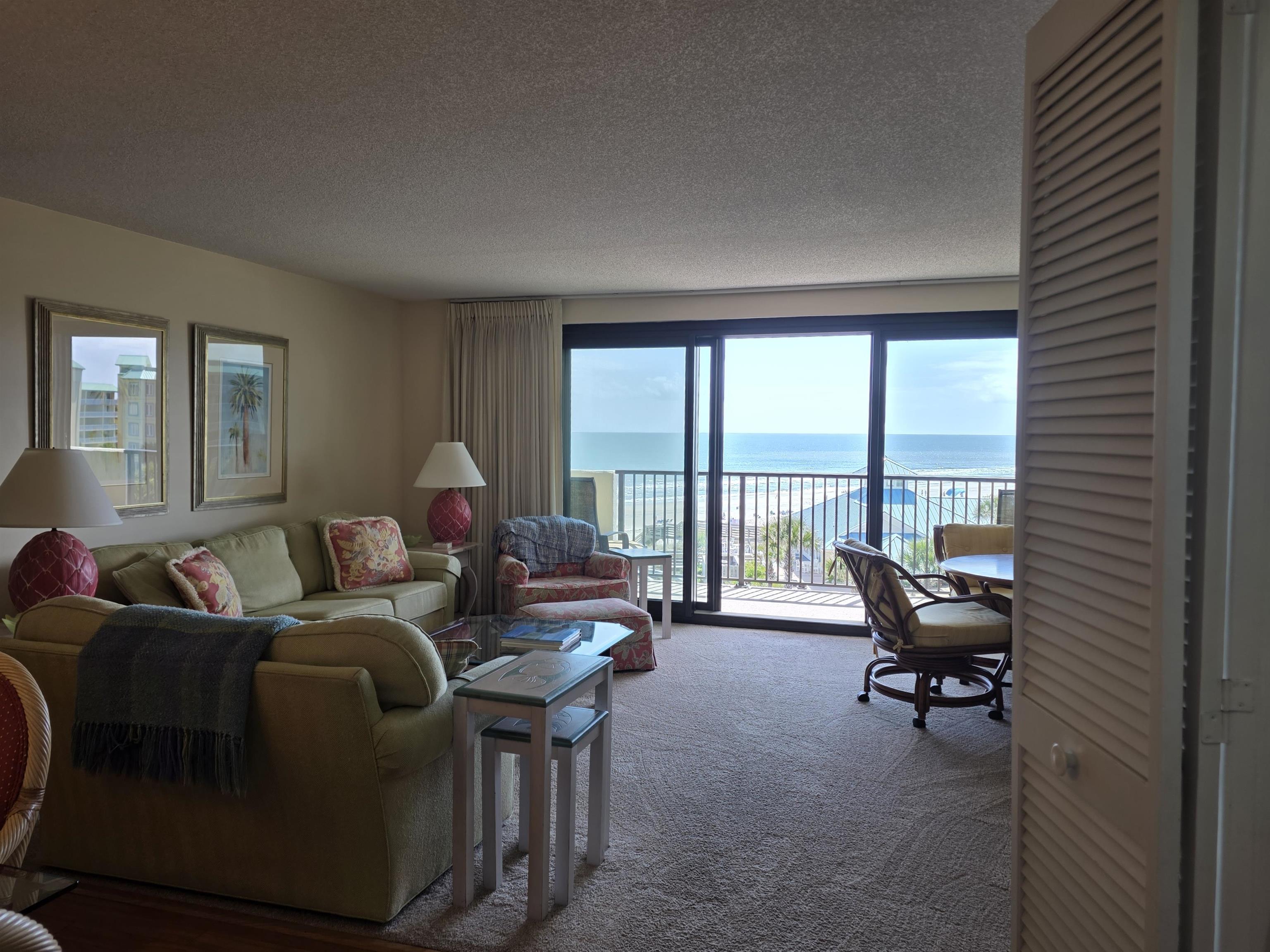 741 Retreat Beach Circle Property Photo 4