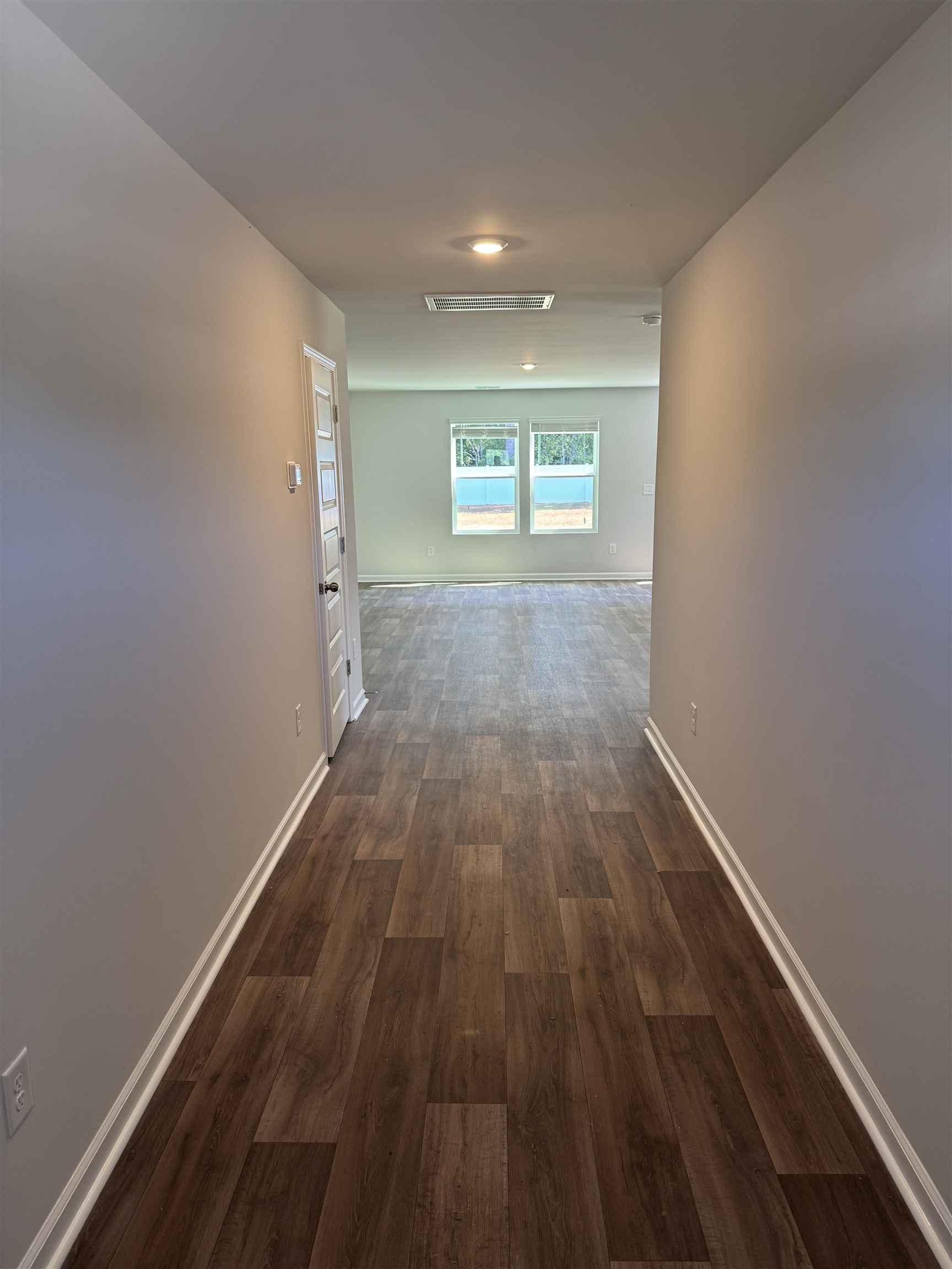 165 Birchwood Dr. Property Photo 3