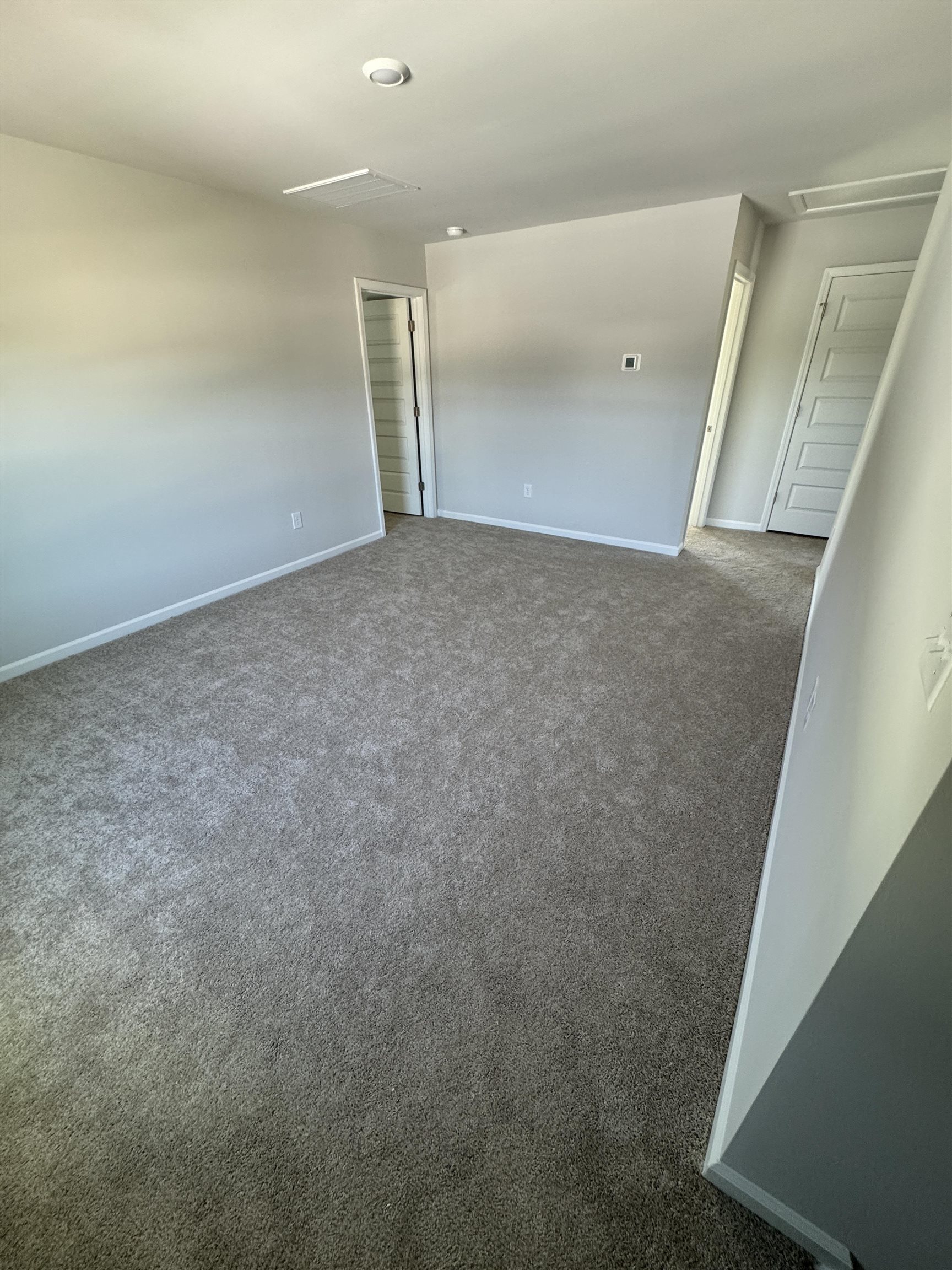 165 Birchwood Dr. Property Photo 6