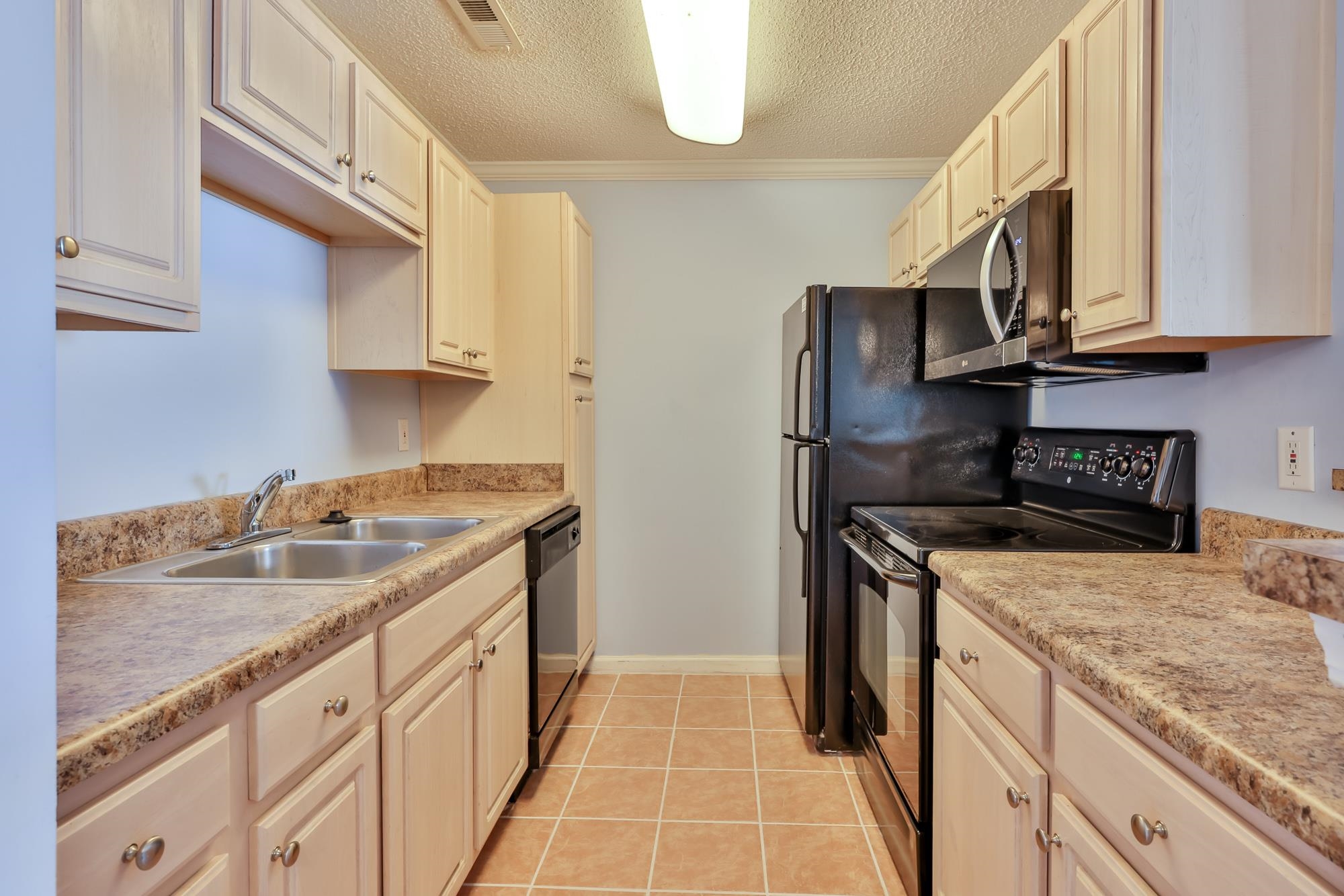 3795 Hitchcock Way Property Photo 11