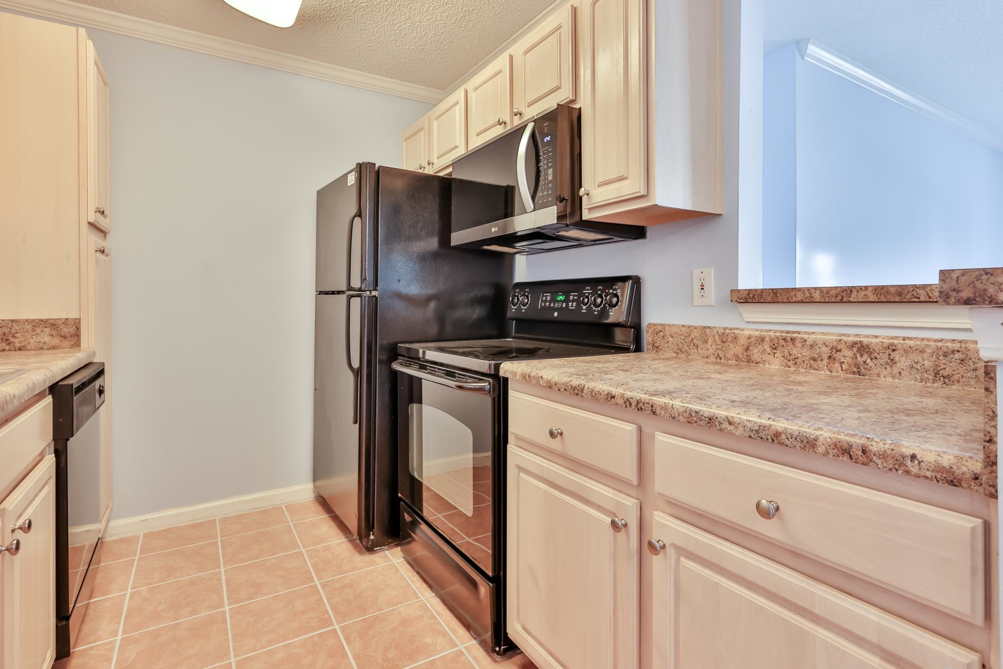 3795 Hitchcock Way Property Photo 13