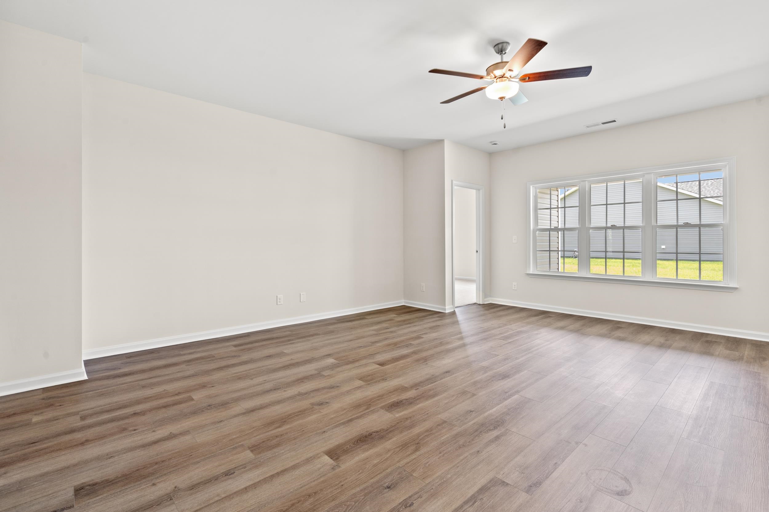 6780 Highway 1124 Property Photo 2