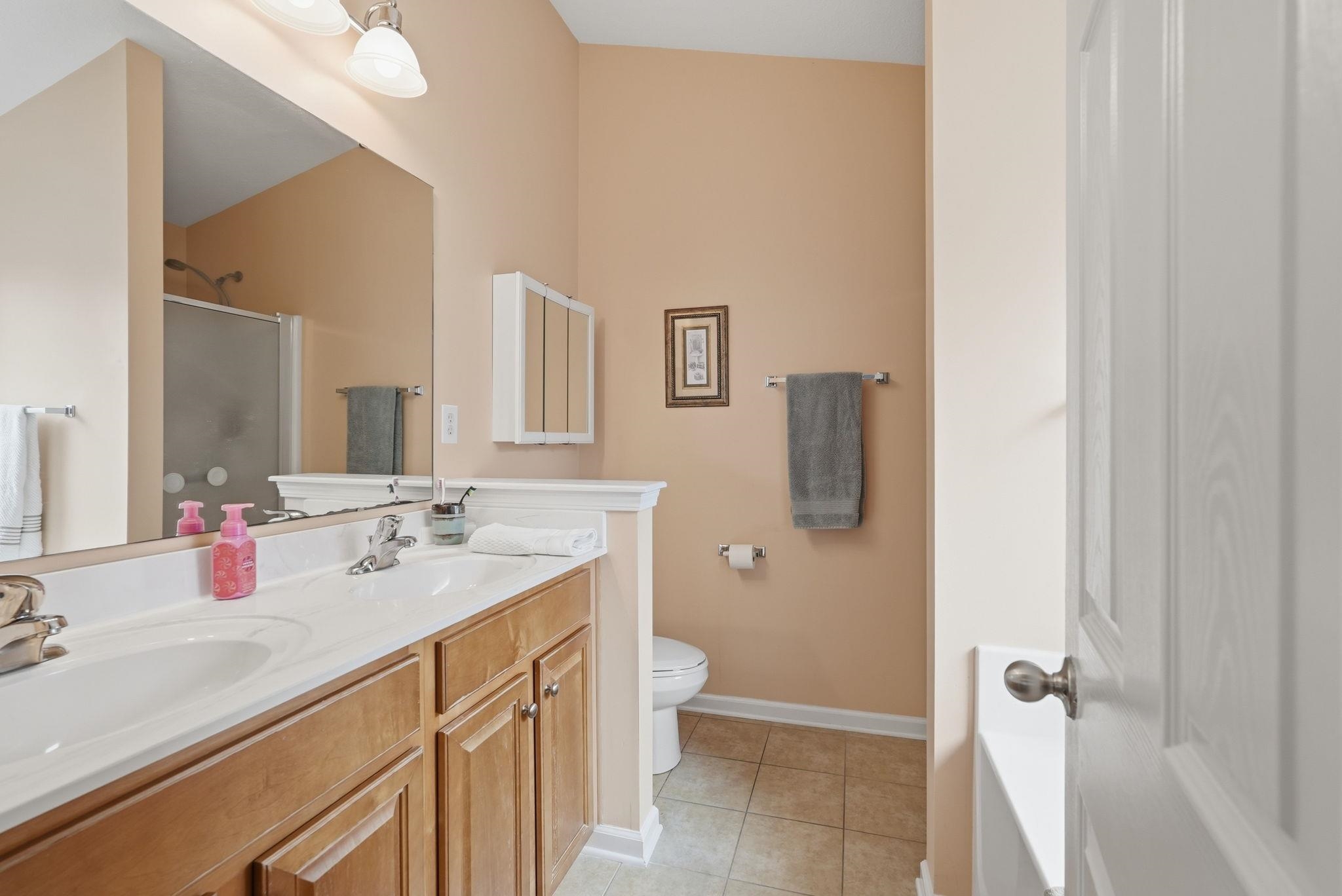 505 Crystalaire Rd. Property Photo 17