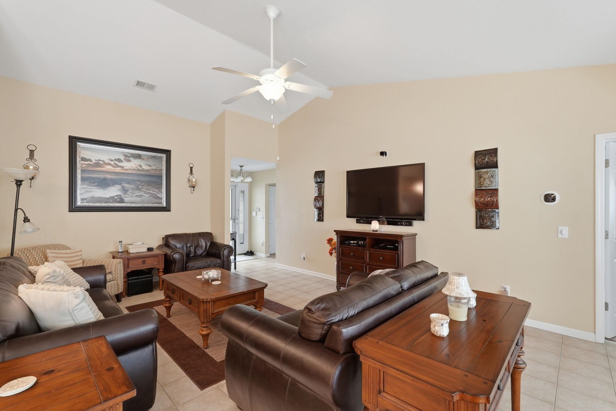 505 Crystalaire Rd. Property Photo 21