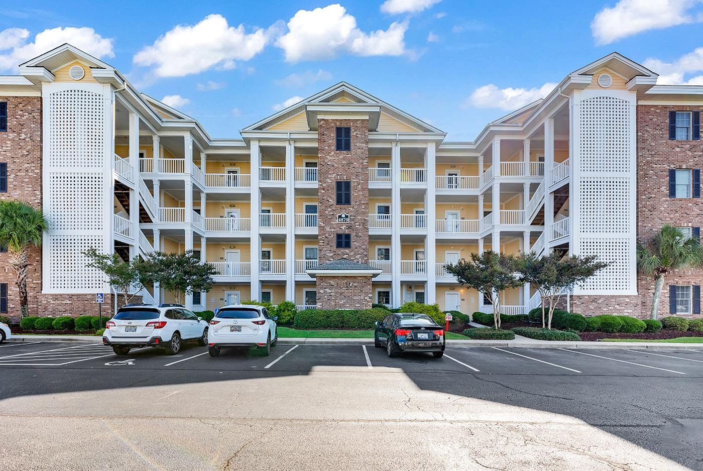 4879 Luster Leaf Circle Property Photo