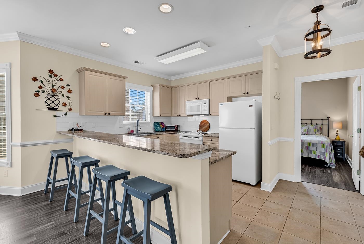 4879 Luster Leaf Circle Property Photo 3