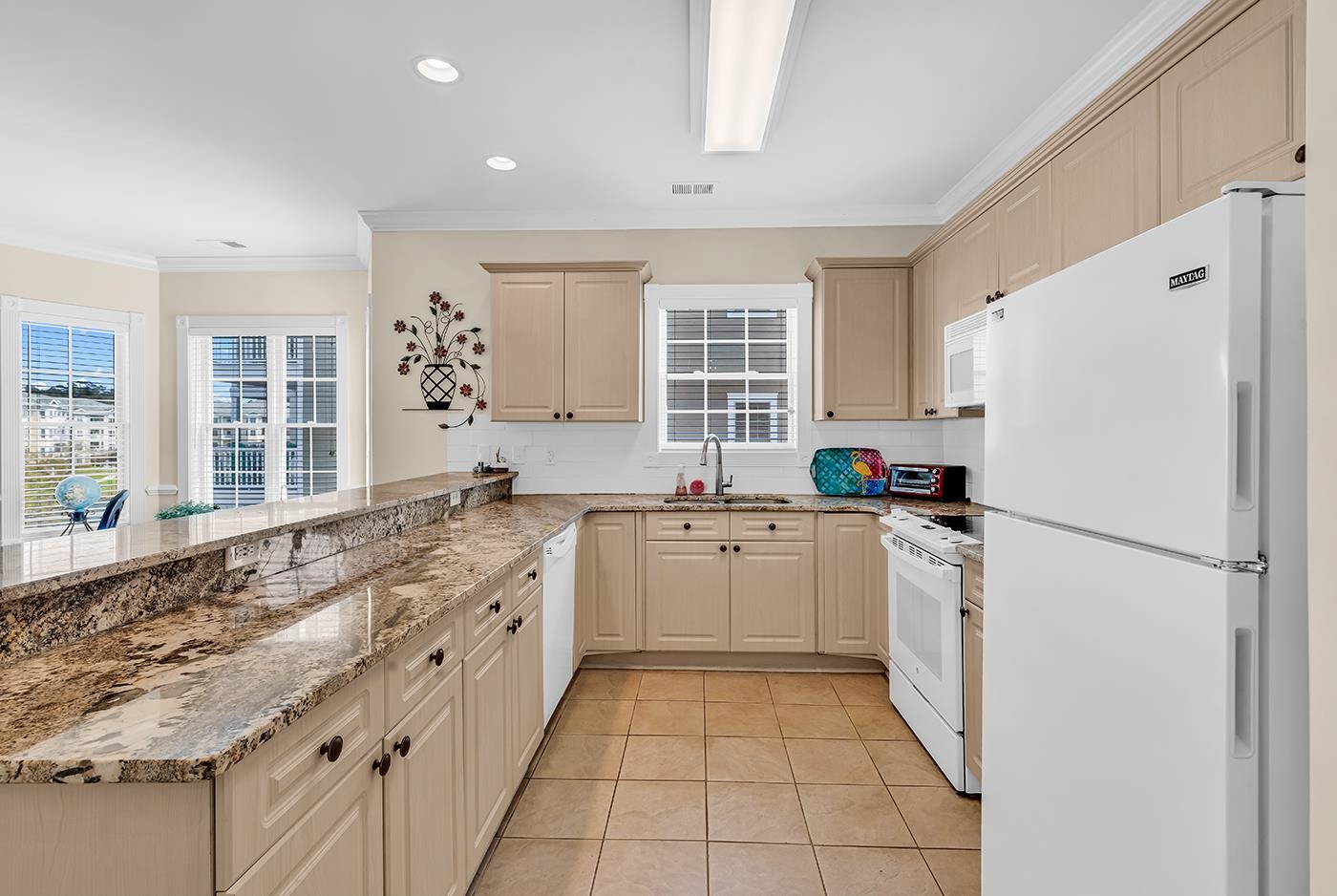 4879 Luster Leaf Circle Property Photo 5