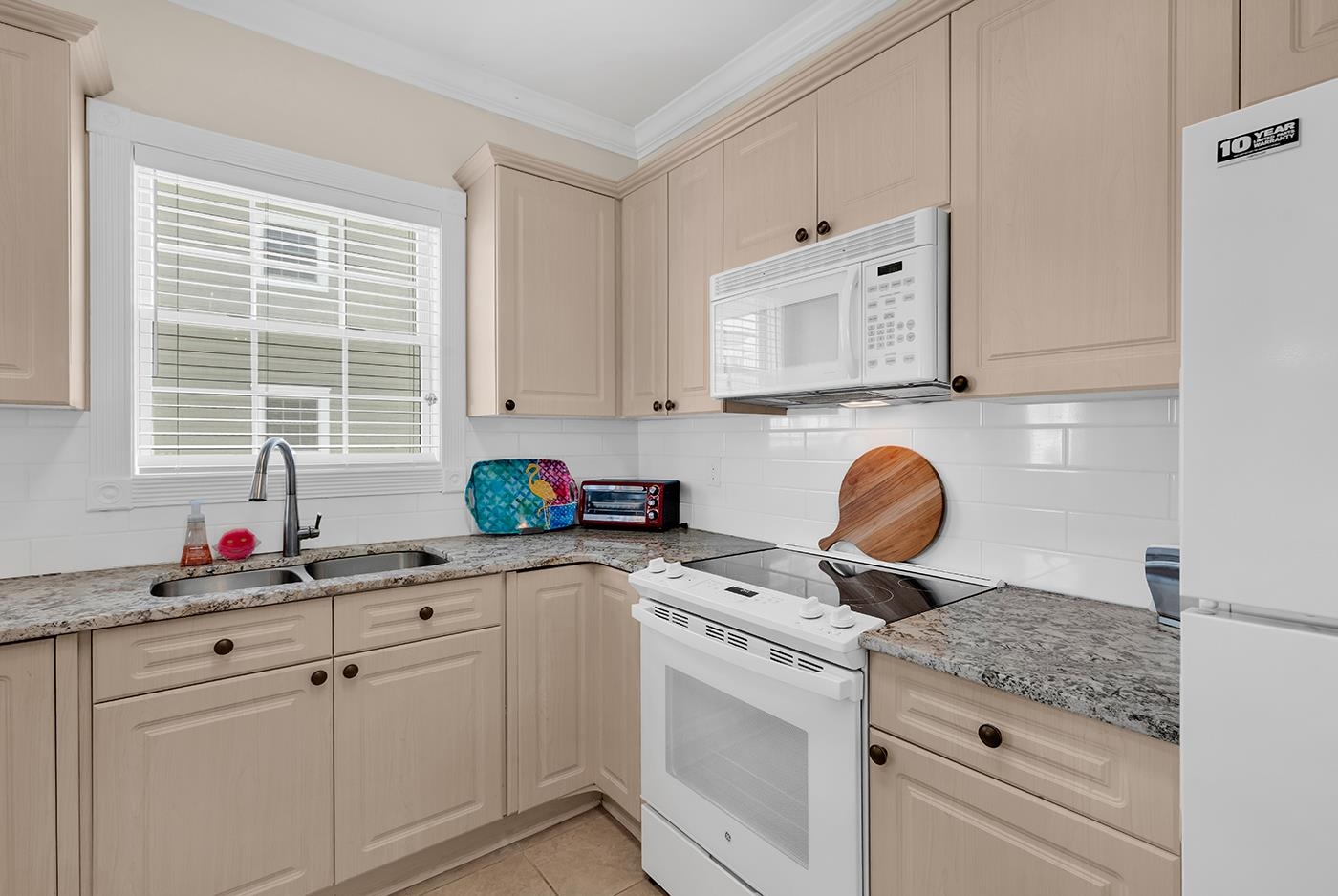4879 Luster Leaf Circle Property Photo 6