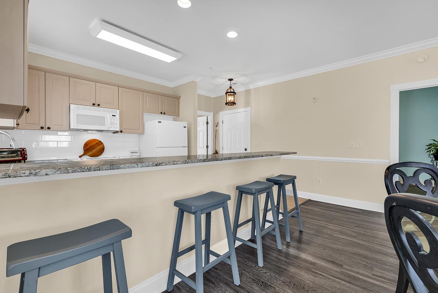 4879 Luster Leaf Circle Property Photo 9
