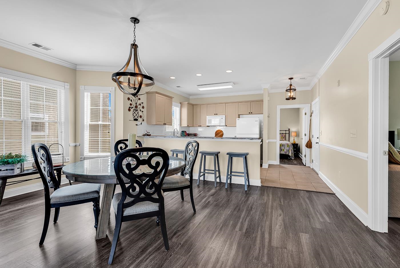 4879 Luster Leaf Circle Property Photo 11