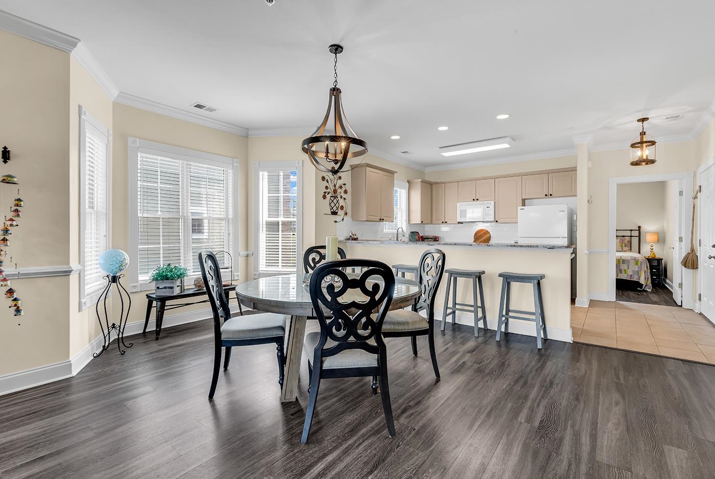 4879 Luster Leaf Circle Property Photo 12