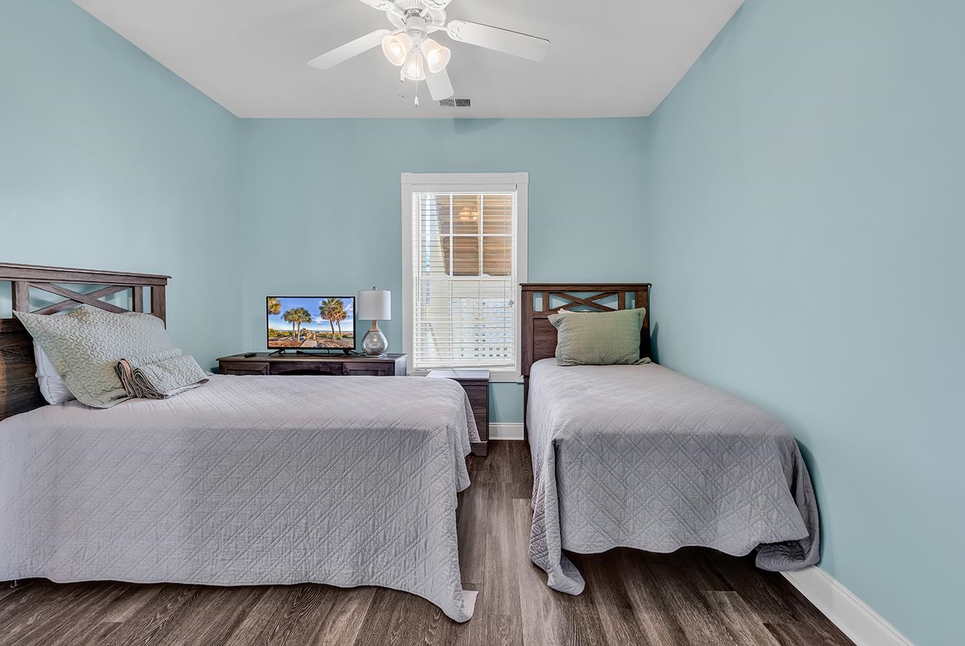 4879 Luster Leaf Circle Property Photo 23