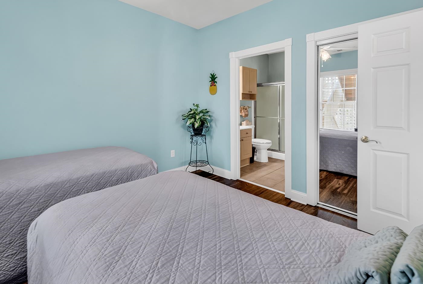 4879 Luster Leaf Circle Property Photo 24
