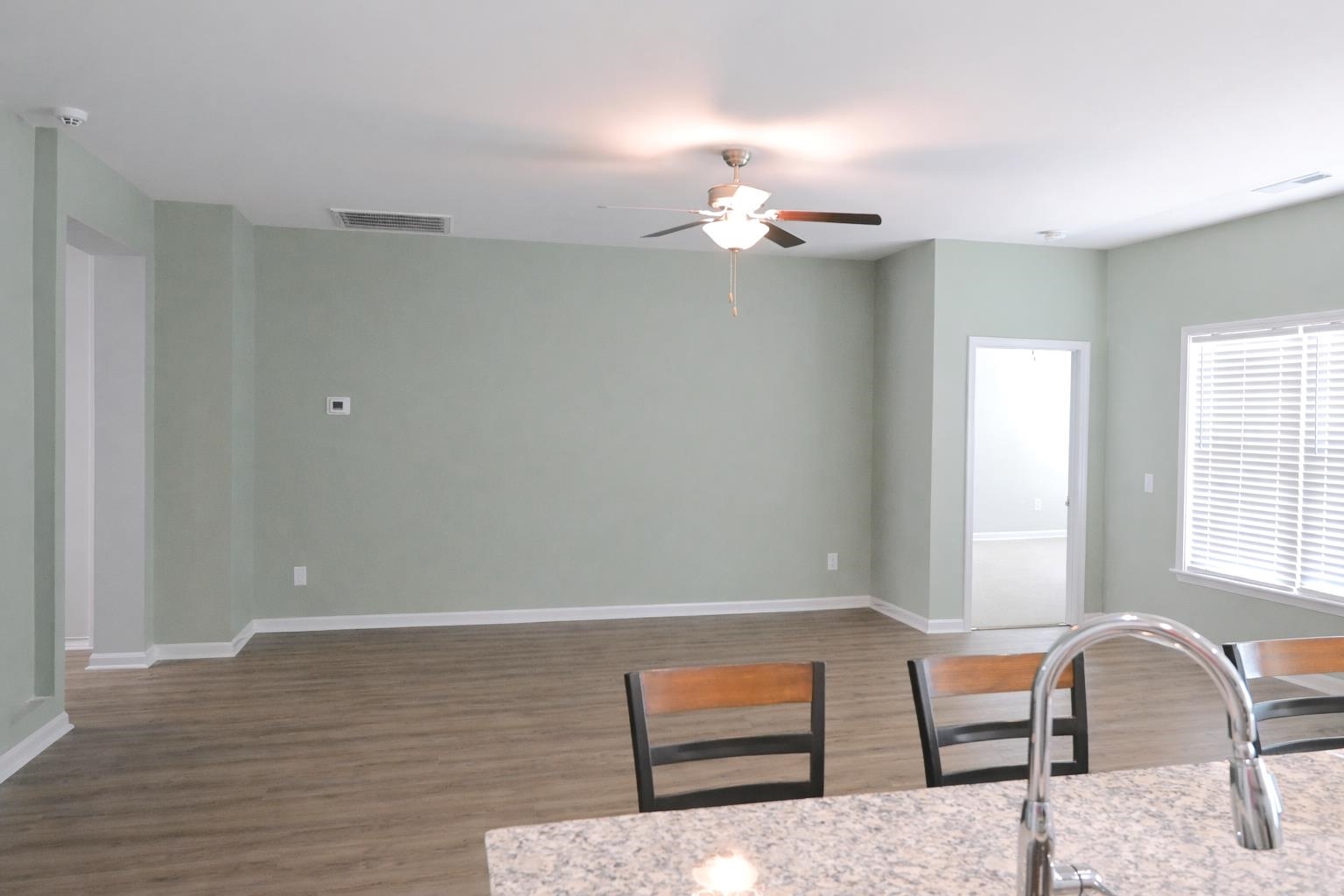 2604 Seaport Circle Property Photo 8