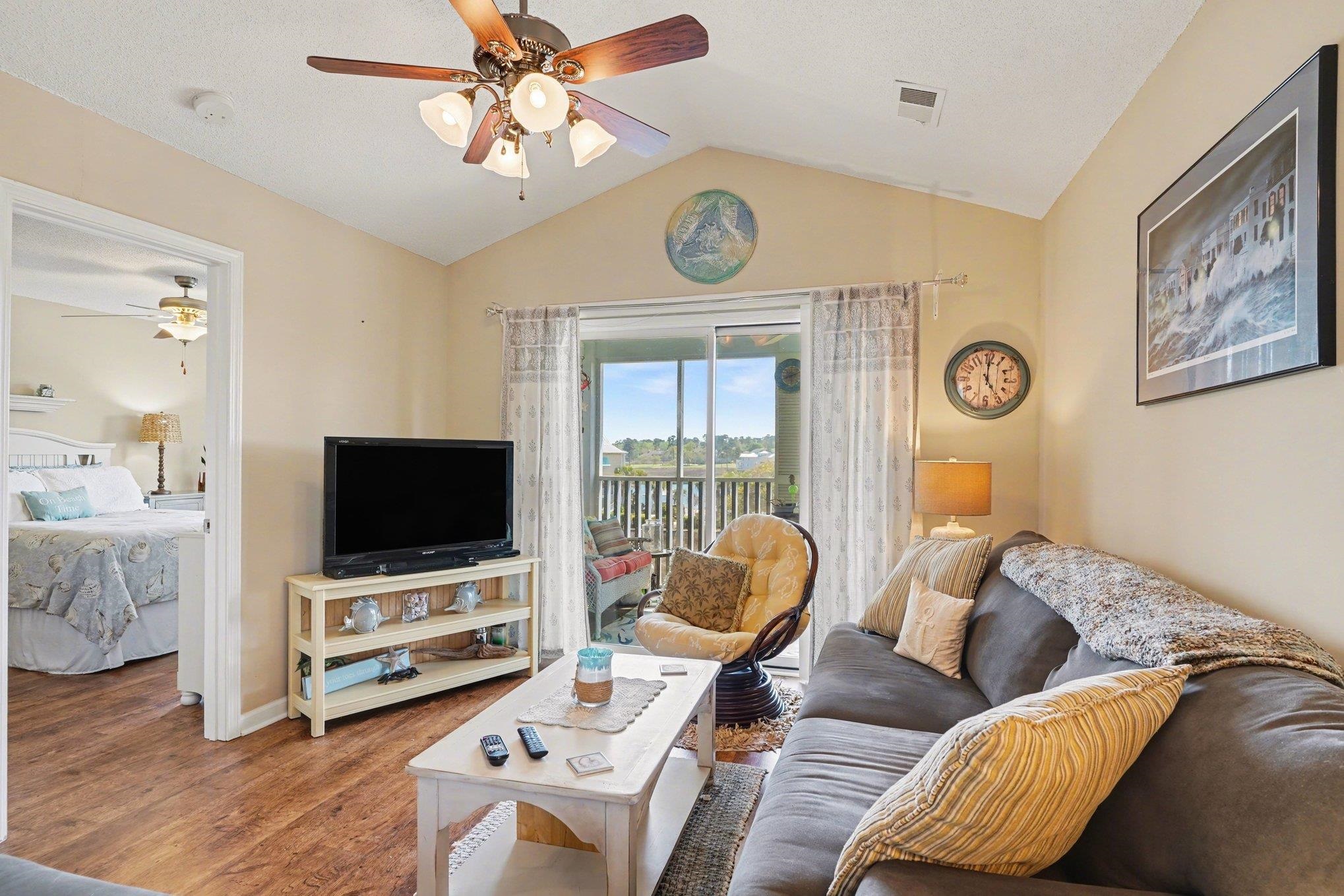 4413 Eastport Blvd. Property Photo 14