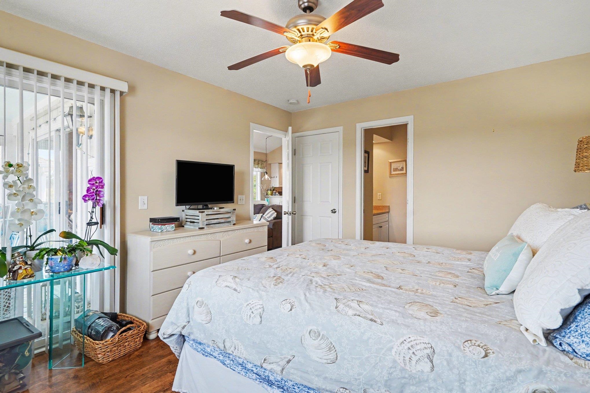 4413 Eastport Blvd. Property Photo 17