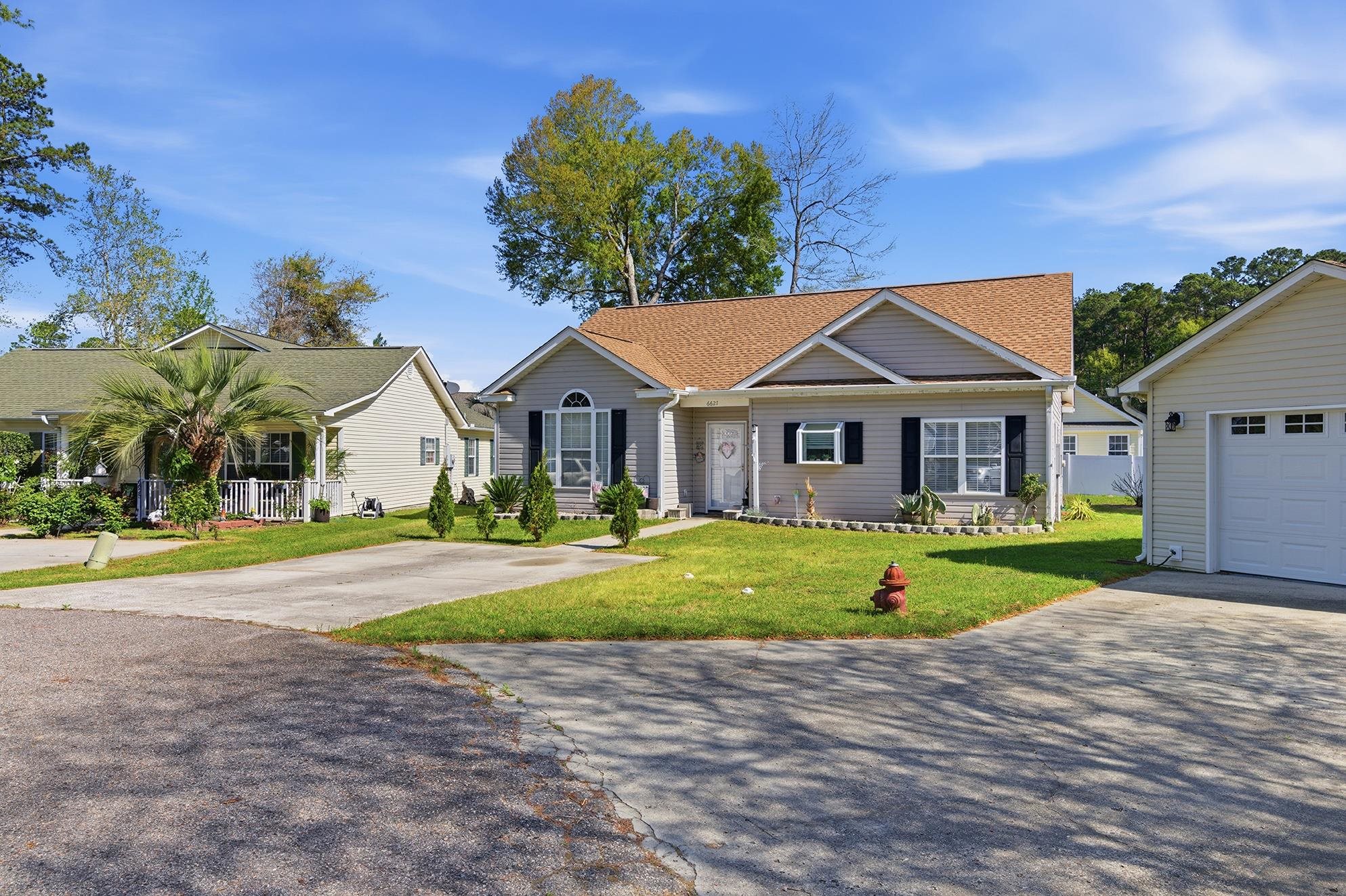 6627 Cherry Laurel Property Photo 3