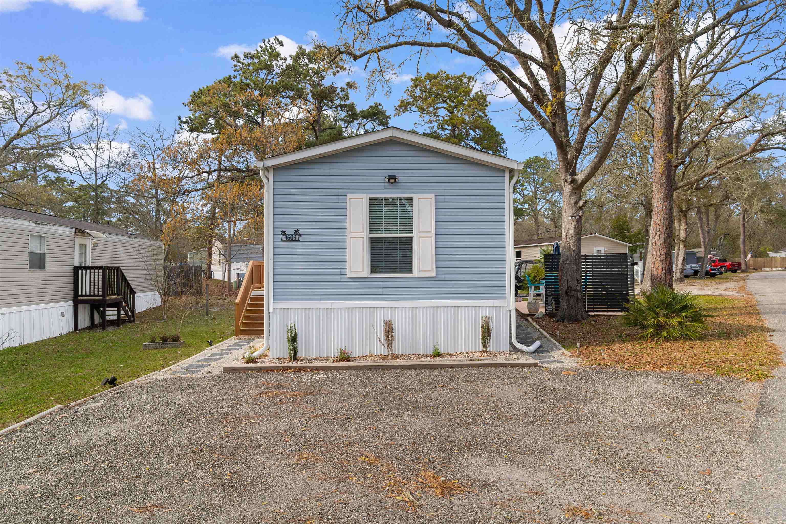 4609 Albatross St. Property Photo 32