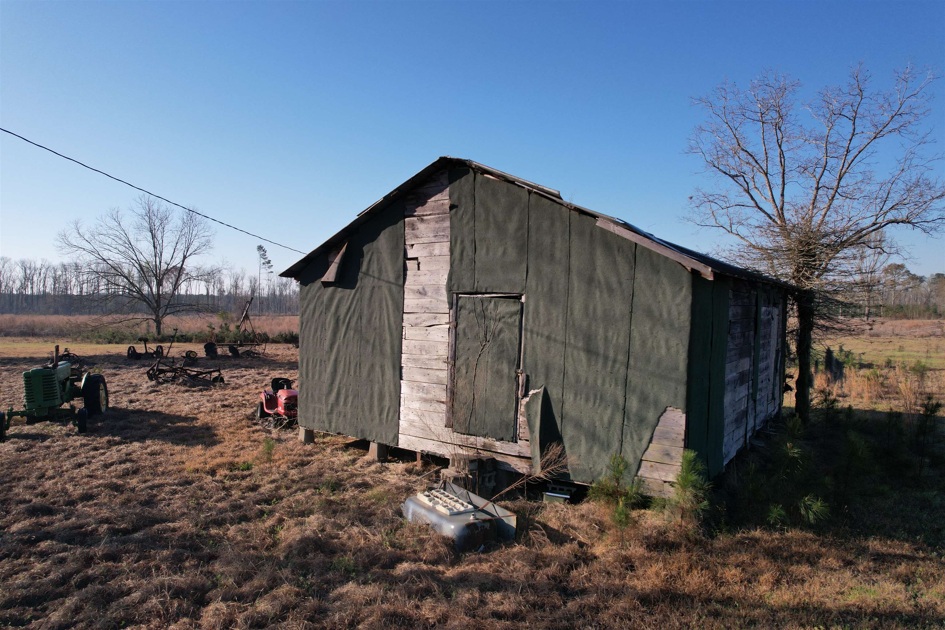 711 Cade Rd. Property Photo 21